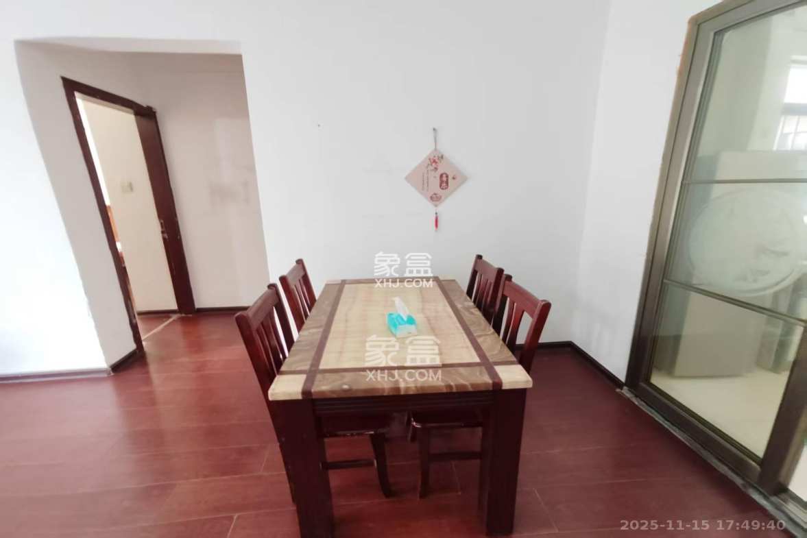 天骄福邸 2室2厅1卫 2100.0元/月 天骄福邸 2室2厅1卫 2100.0元/月室内图