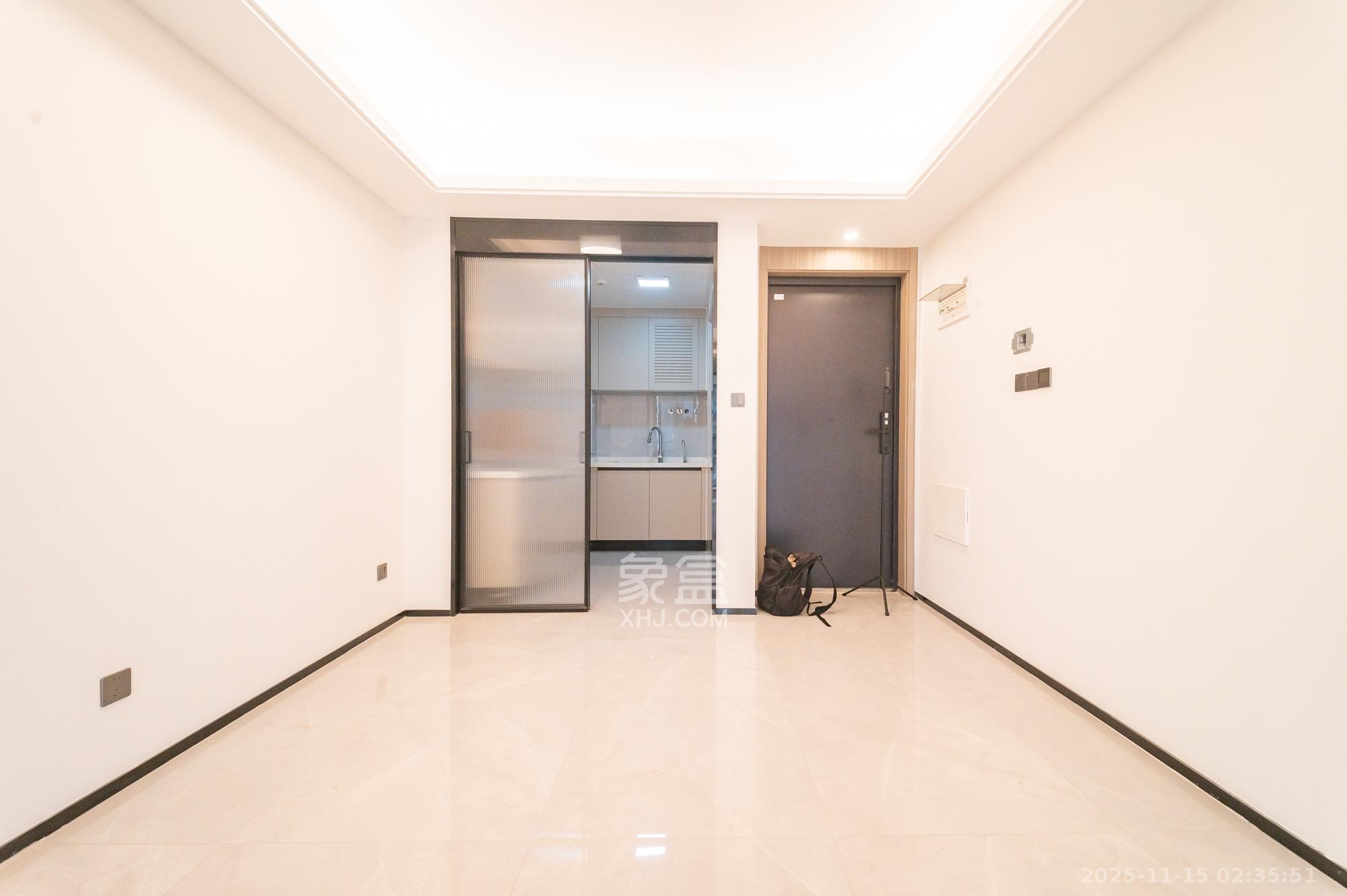 三一云谷 3室2厅2卫 98.8万 三一云谷 3室2厅2卫 98.8万客厅