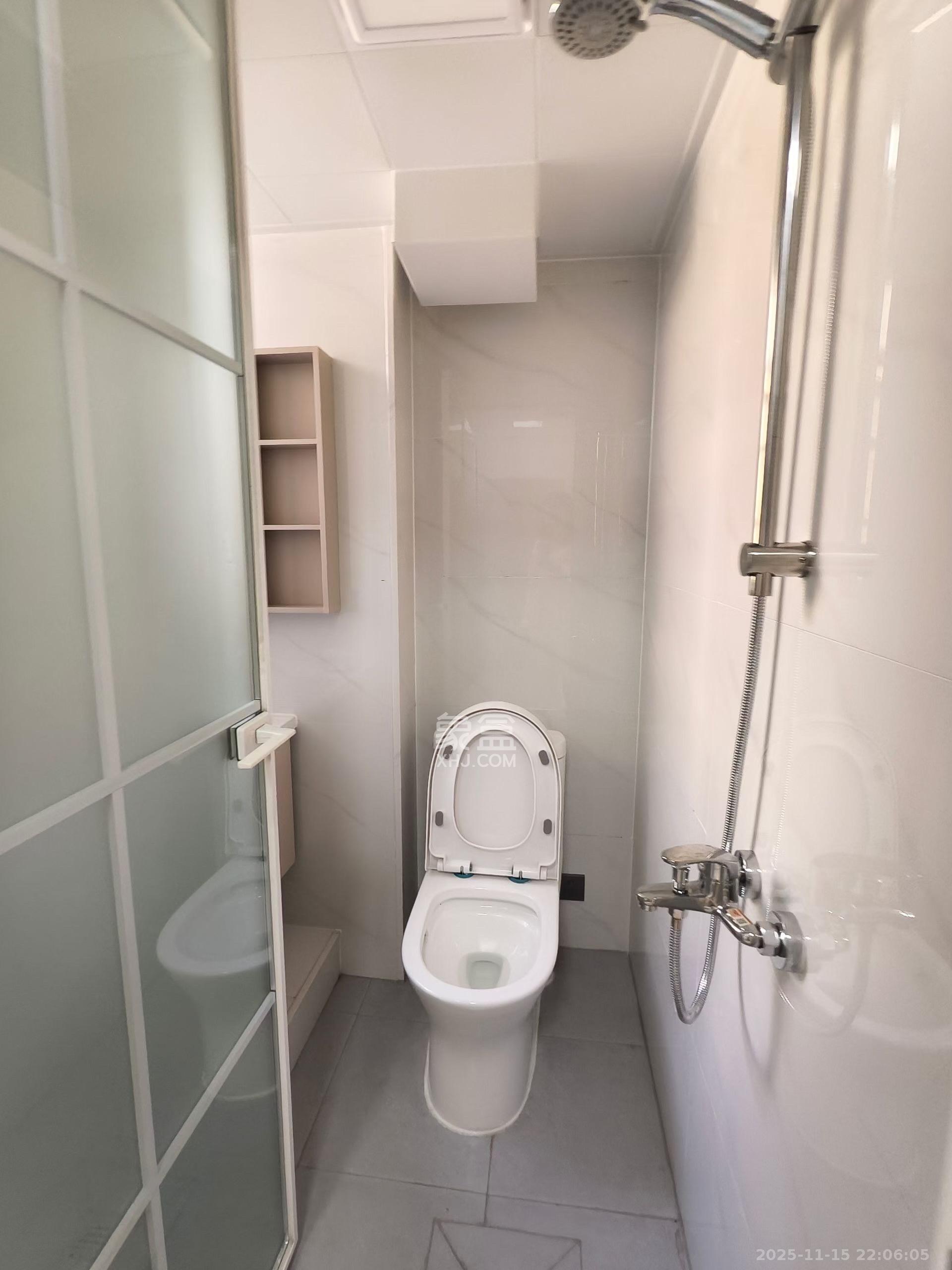 雨花大厦（云海大厦）  1室0厅0卫    1999.0元/月室内图