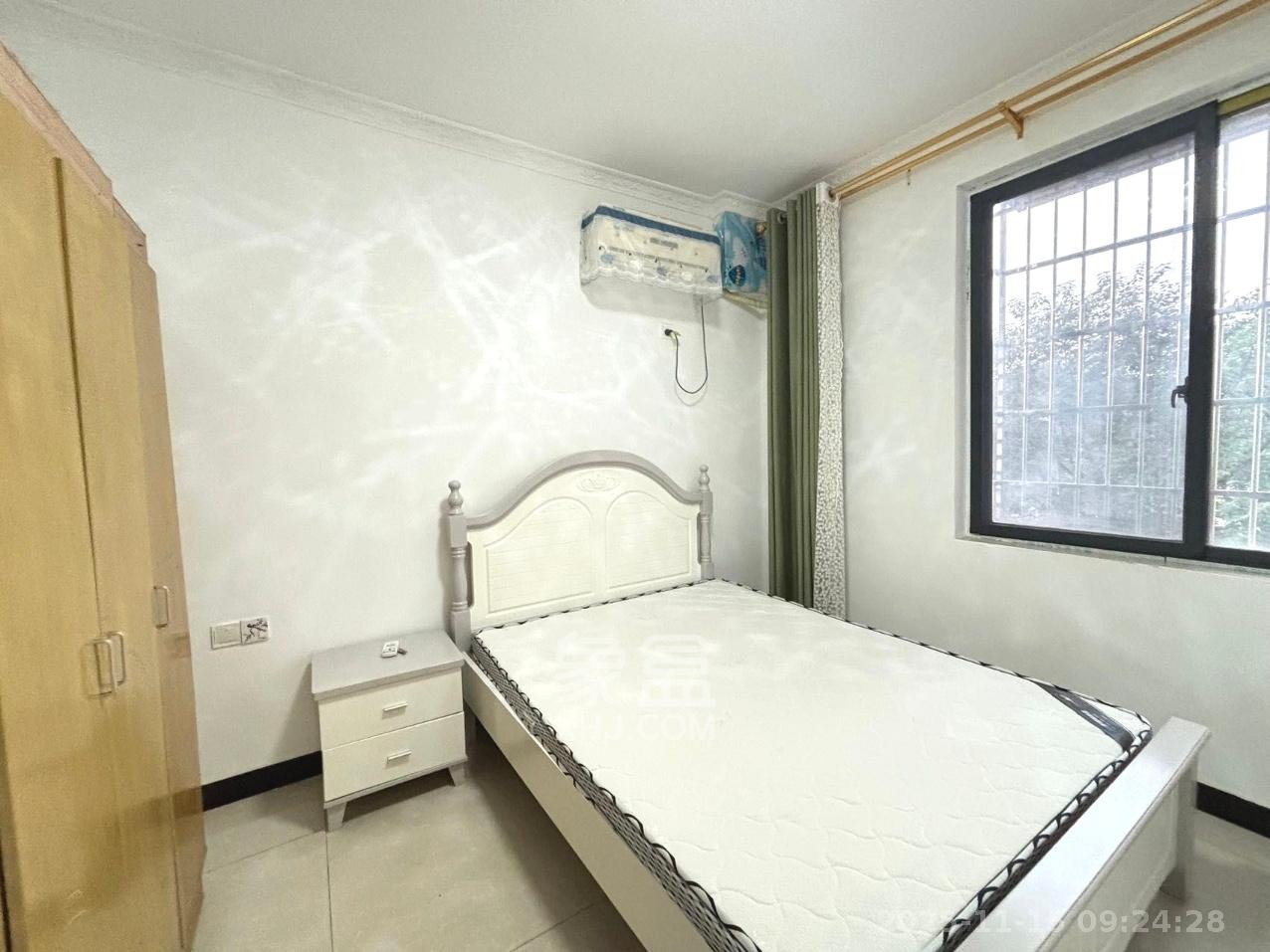 中信文化广场（中信新城二期）  2室2厅1卫    1600.0元/月室内图