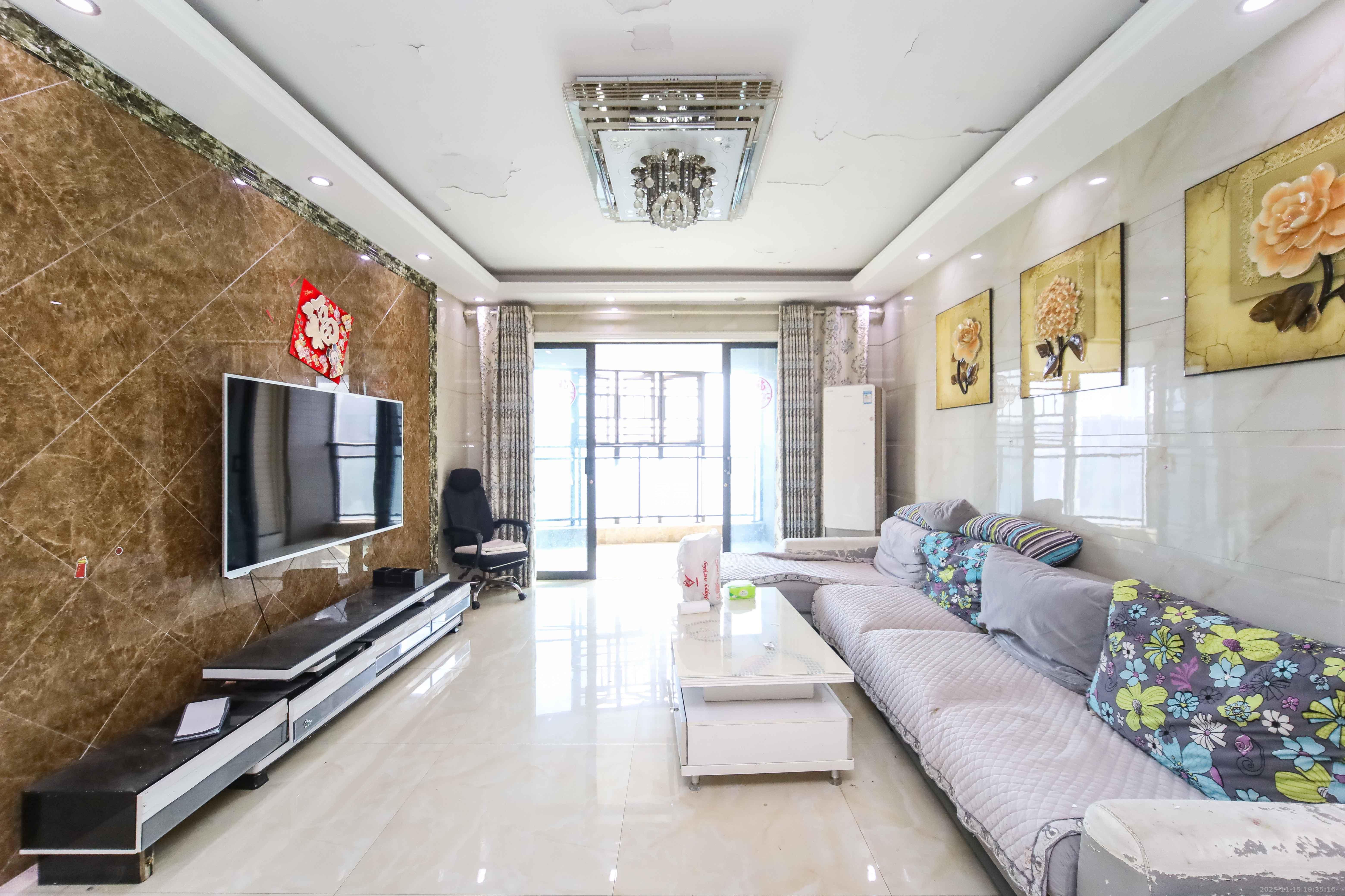 湘域熙岸  3室2厅2卫    145.0万