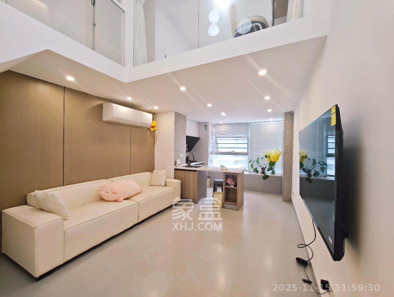 复地滨江金融中心  1室0厅0卫    2400.0元/月