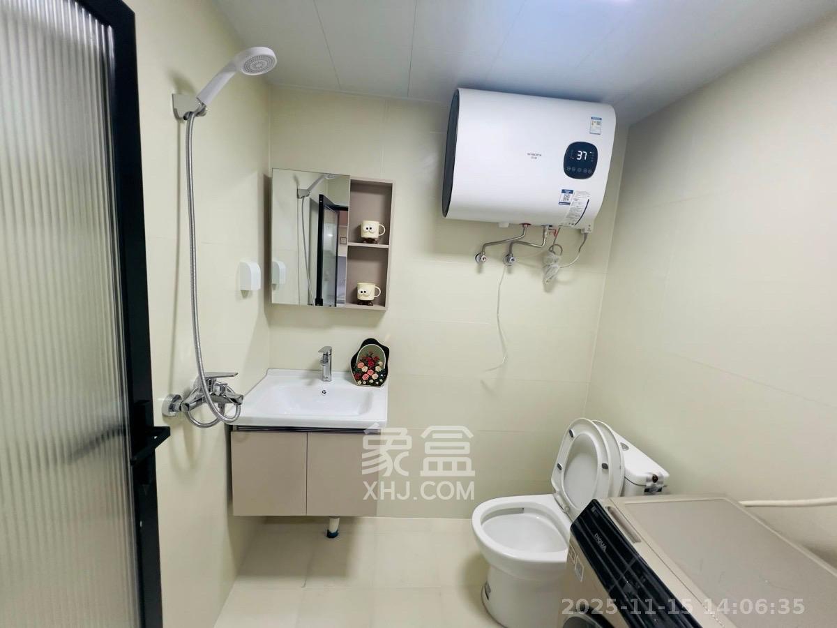 几米空间  1室1厅1卫    1800.0元/月室内图