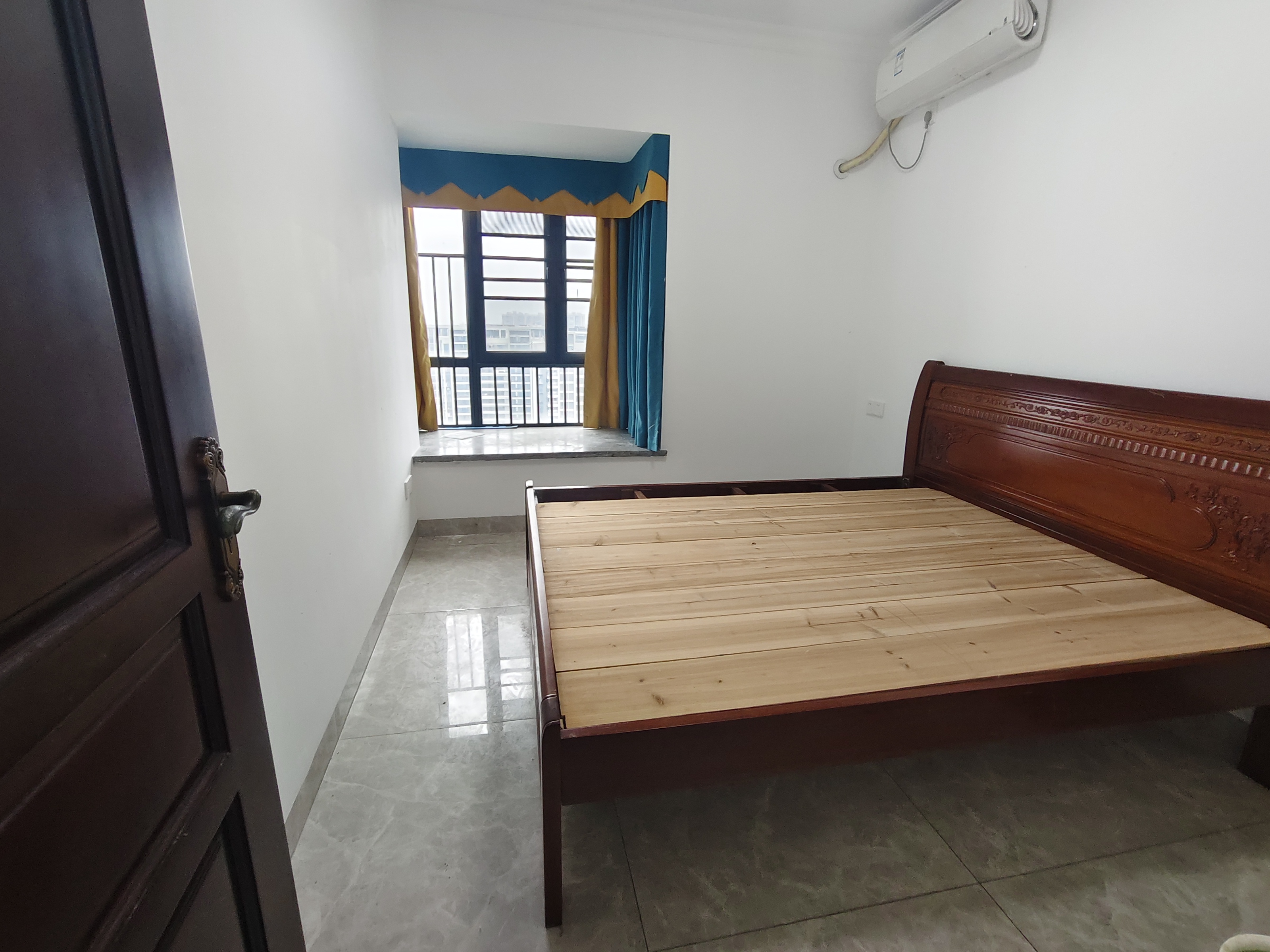 消防总队琼山住宅小区 3室2厅3卫 3000.0元/月 消防总队琼山住宅小区 3室2厅3卫 3000.0元/月室内图