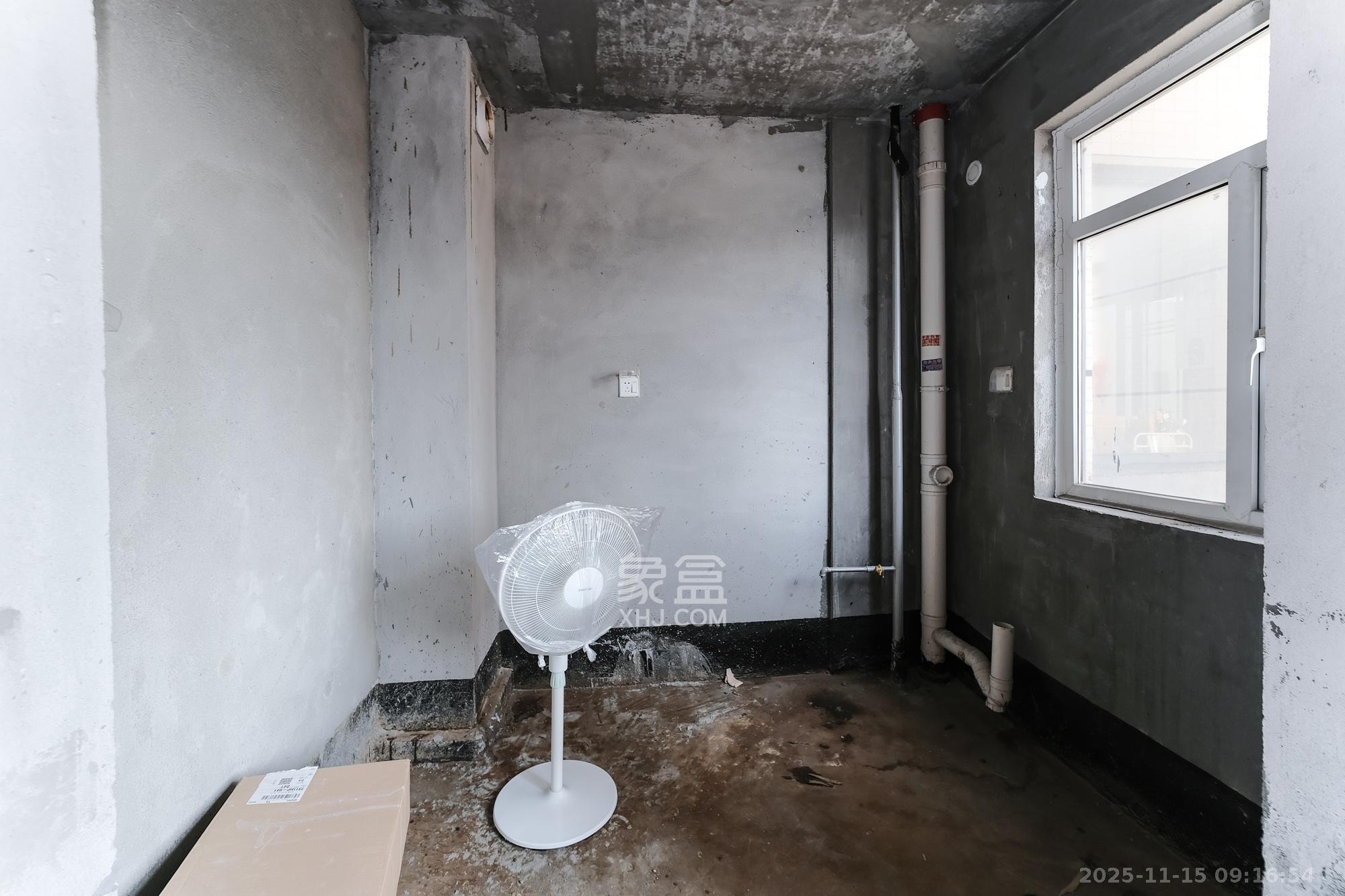 和悦城(蟠龙景苑) 3室2厅2卫 70.0万 和悦城(蟠龙景苑) 3室2厅2卫 70.0万厨房