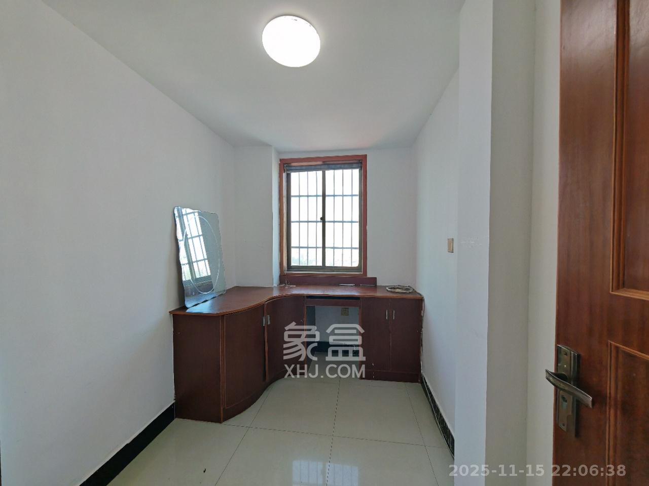 裕园大厦 2室2厅1卫 1900.0元/月 裕园大厦 2室2厅1卫 1900.0元/月室内图