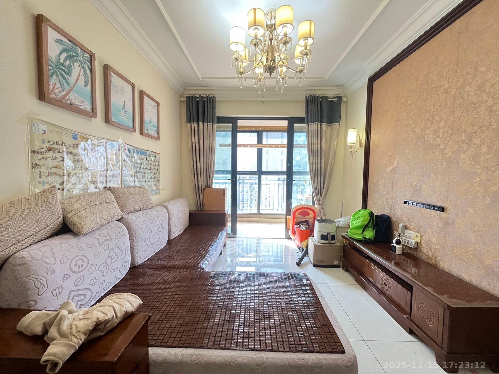 恒大江湾  3室1厅1卫    2600.0元/月室内图