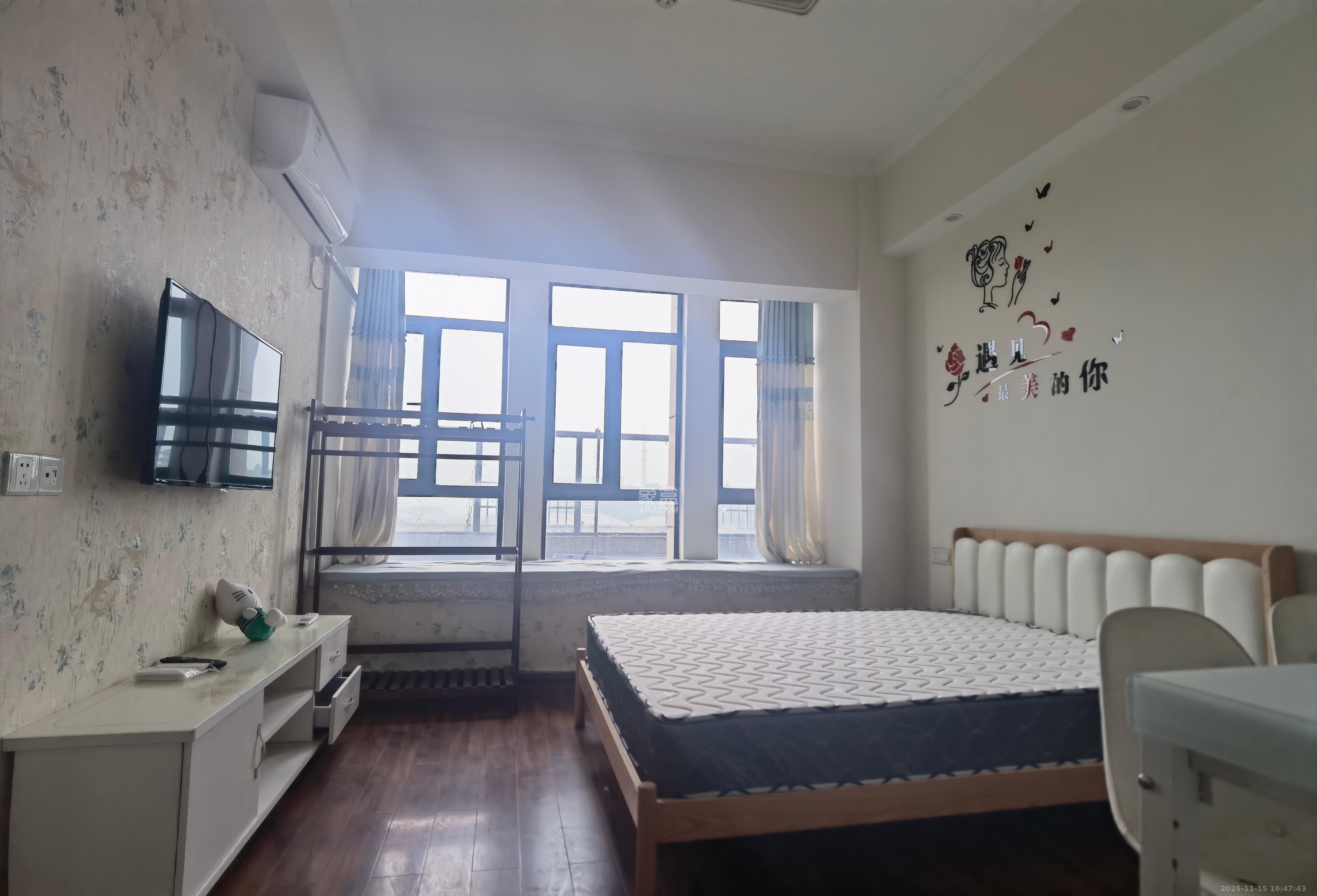 兆坤星悦荟  1室1厅1卫    1000.0元/月