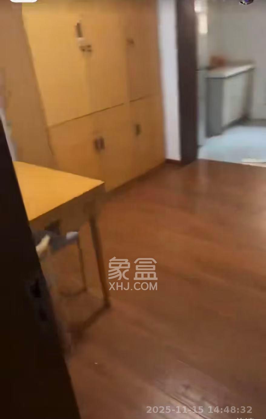 湖南省国税局宿舍（梓园路）  2室1厅1卫    2100.0元/月室内图