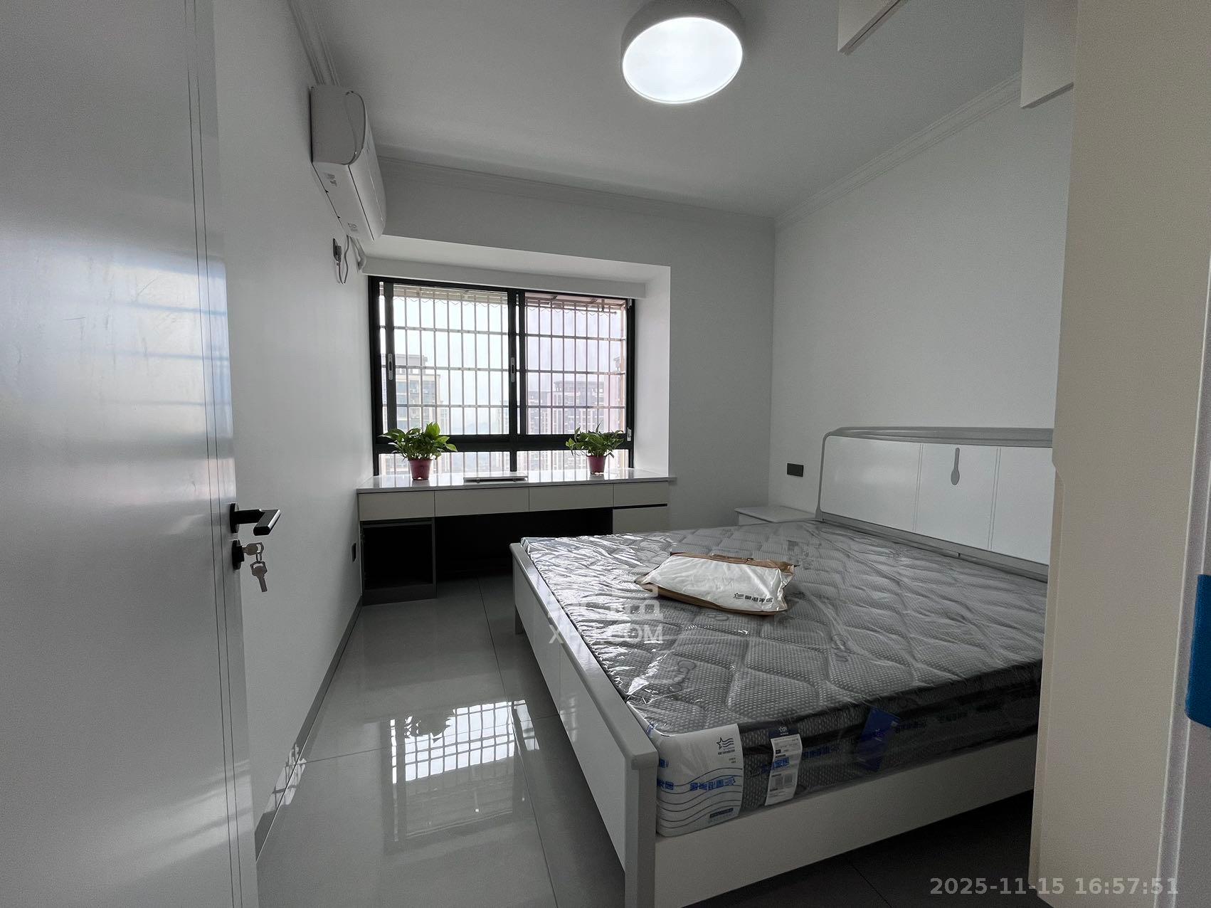 桥头家园二期（桥头家苑二期）  3室2厅1卫    2000.0元/月室内图