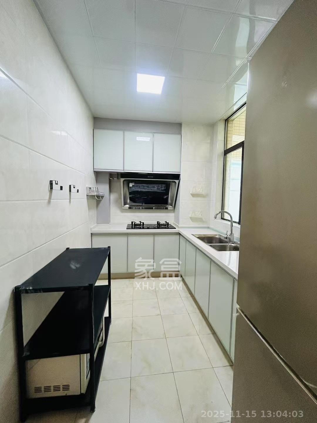 滨江一号（丰泰花园）  1室1厅1卫    2000.0元/月室内图