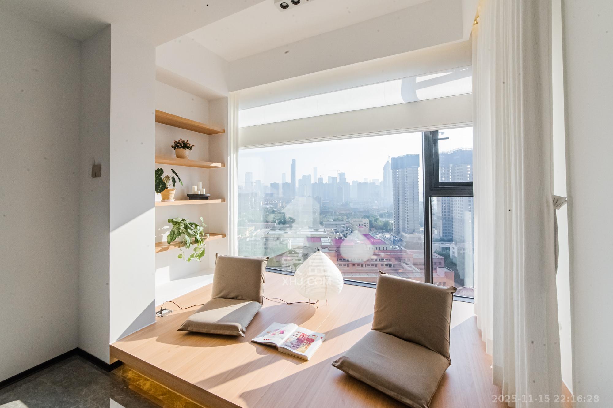 北辰瀚江府 3室2厅2卫 248.0万 北辰瀚江府 3室2厅2卫 248.0万阳台