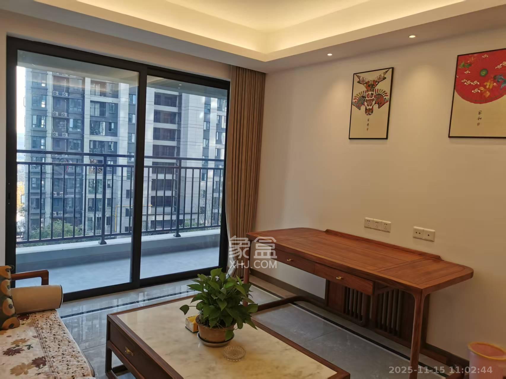 映客龙湖璟翠公馆（映客龙湖璟翠中心）  3室2厅2卫    3200.0元/月室内图