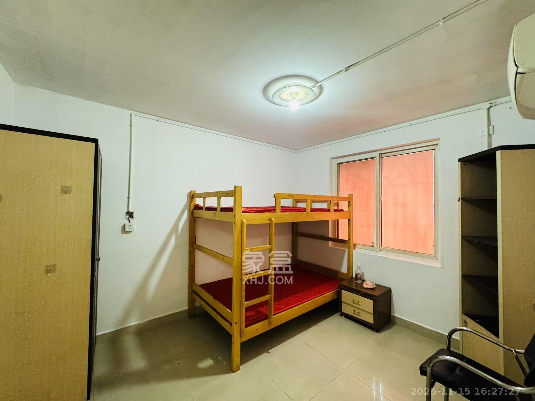 静谧园  2室2厅1卫    1200.0元/月室内图