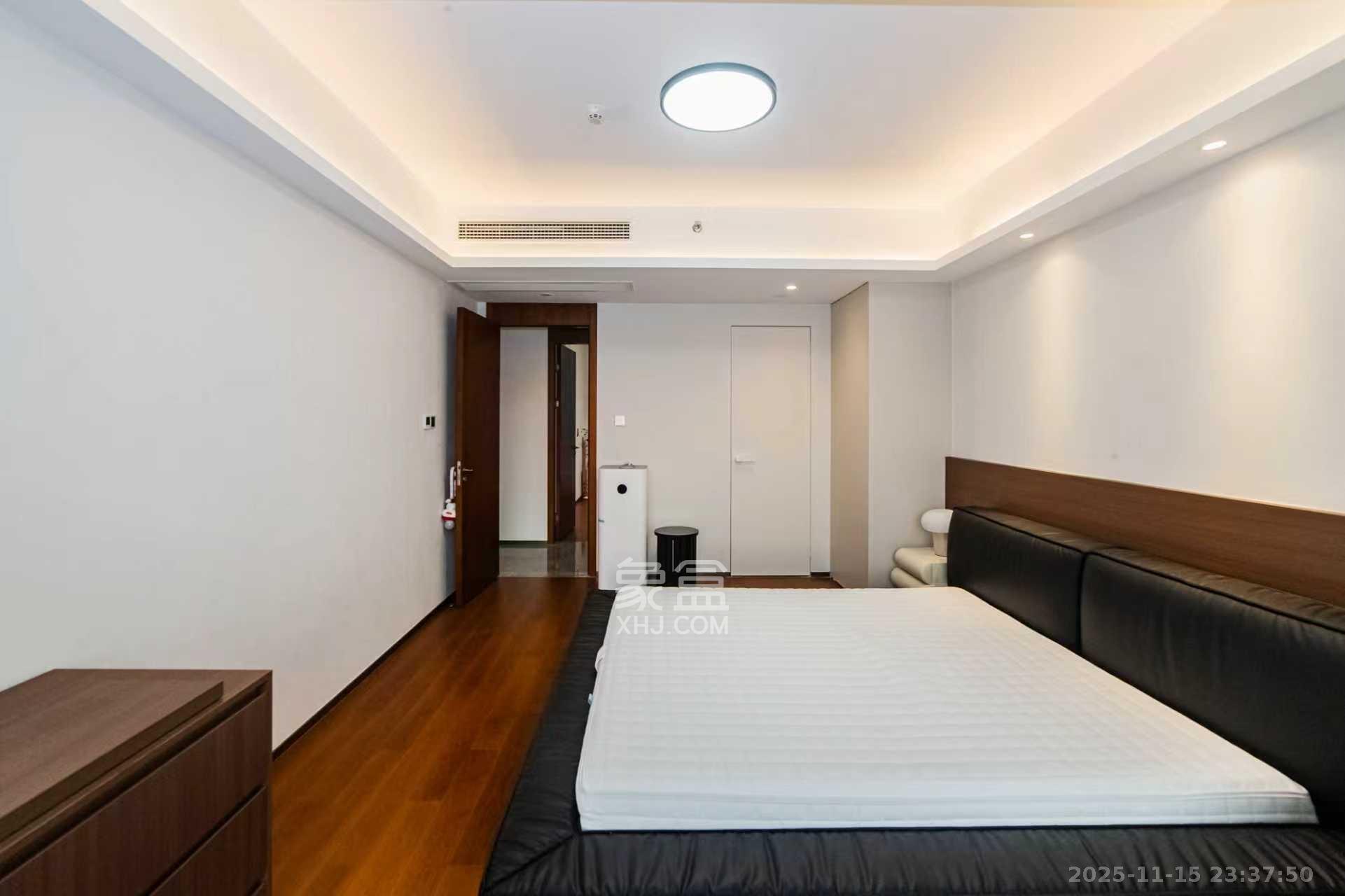 北辰瀚江府  4室2厅2卫    11000.0元/月室内图