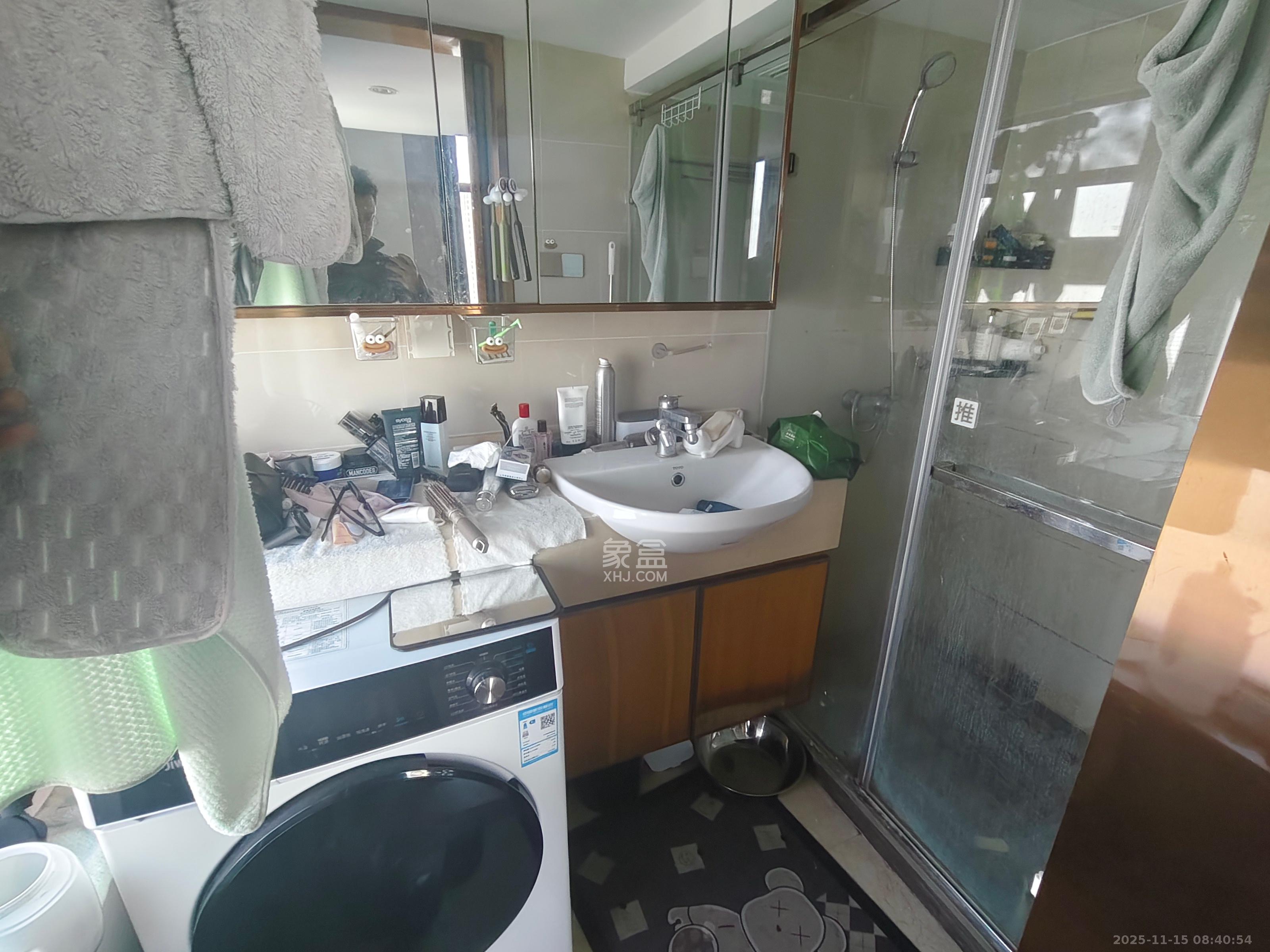 远洋外滩壹号  1室1厅1卫    3000.0元/月室内图