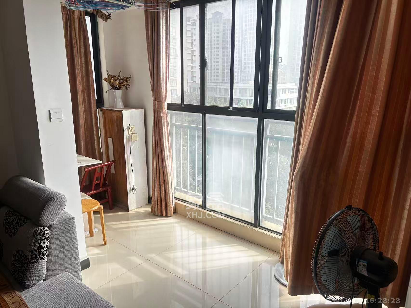 中建麓山和苑 2室2厅1卫 1600.0元/月 中建麓山和苑 2室2厅1卫 1600.0元/月室内图