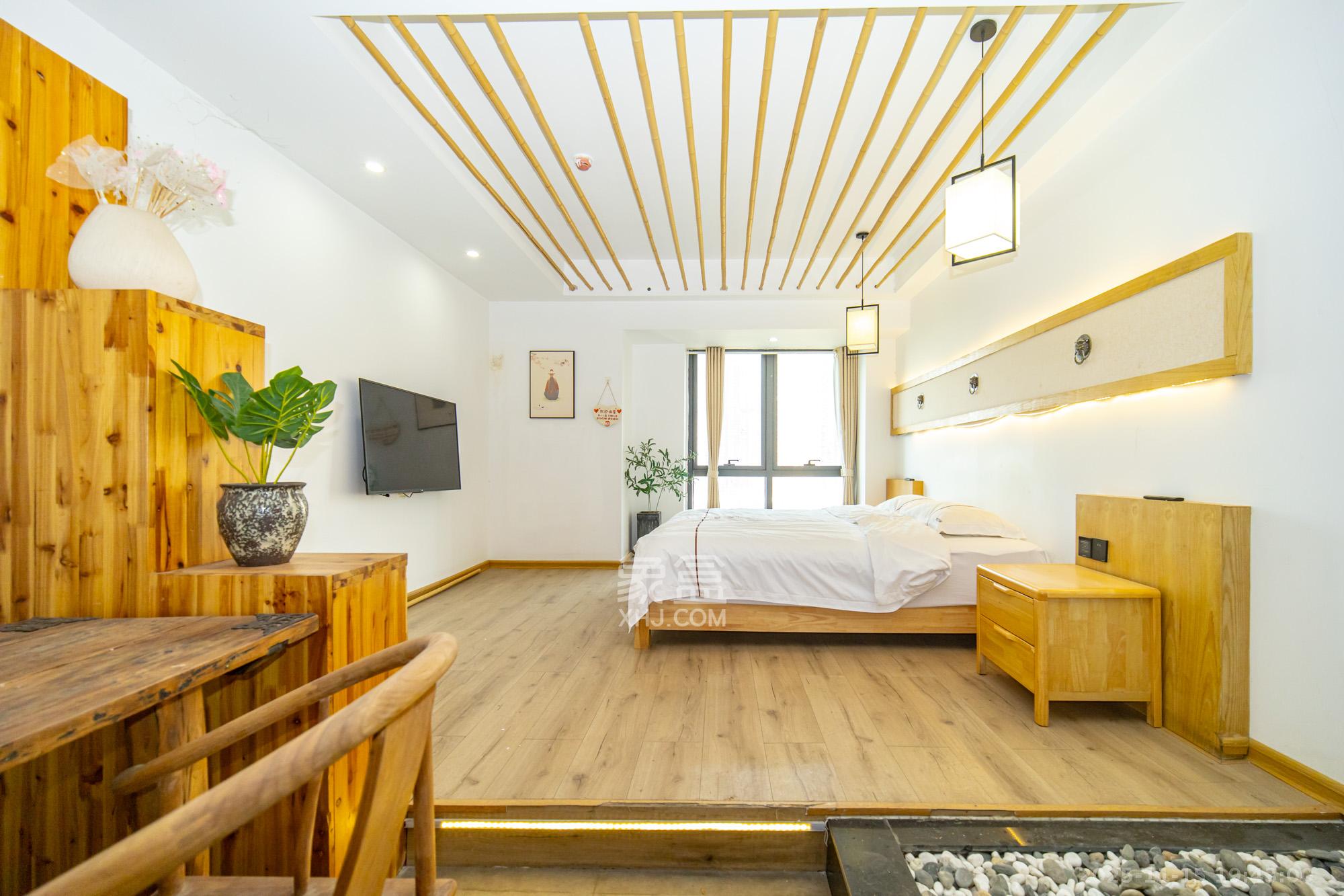 广华国际公馆（广华大厦）  1室1厅1卫    26.8万客厅