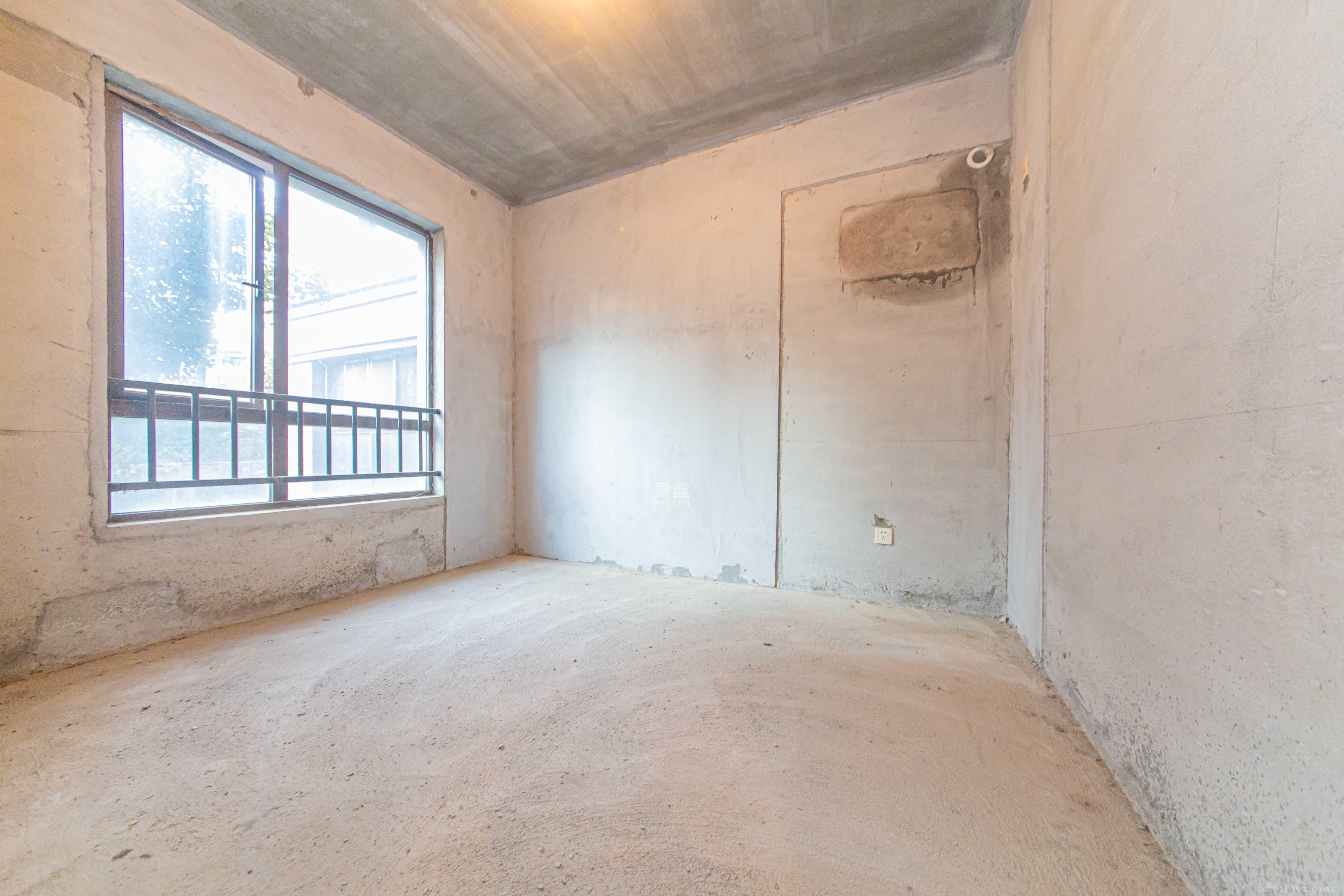 鑫远悦城（鑫远悦时代）  3室2厅1卫    77.0万卧室