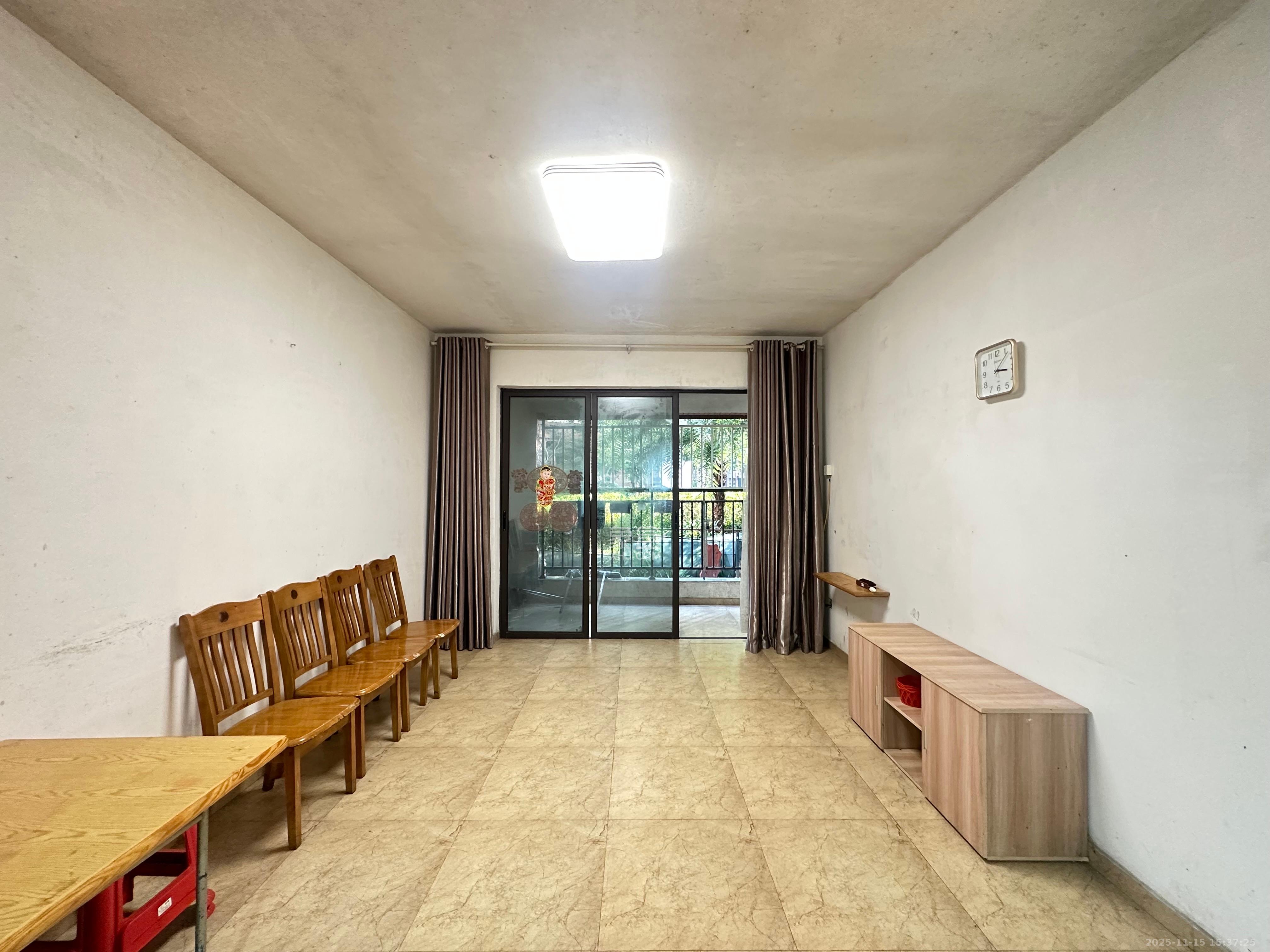 保利麓谷林语D区 2室2厅1卫 1600.0元/月 保利麓谷林语D区 2室2厅1卫 1600.0元/月室内图