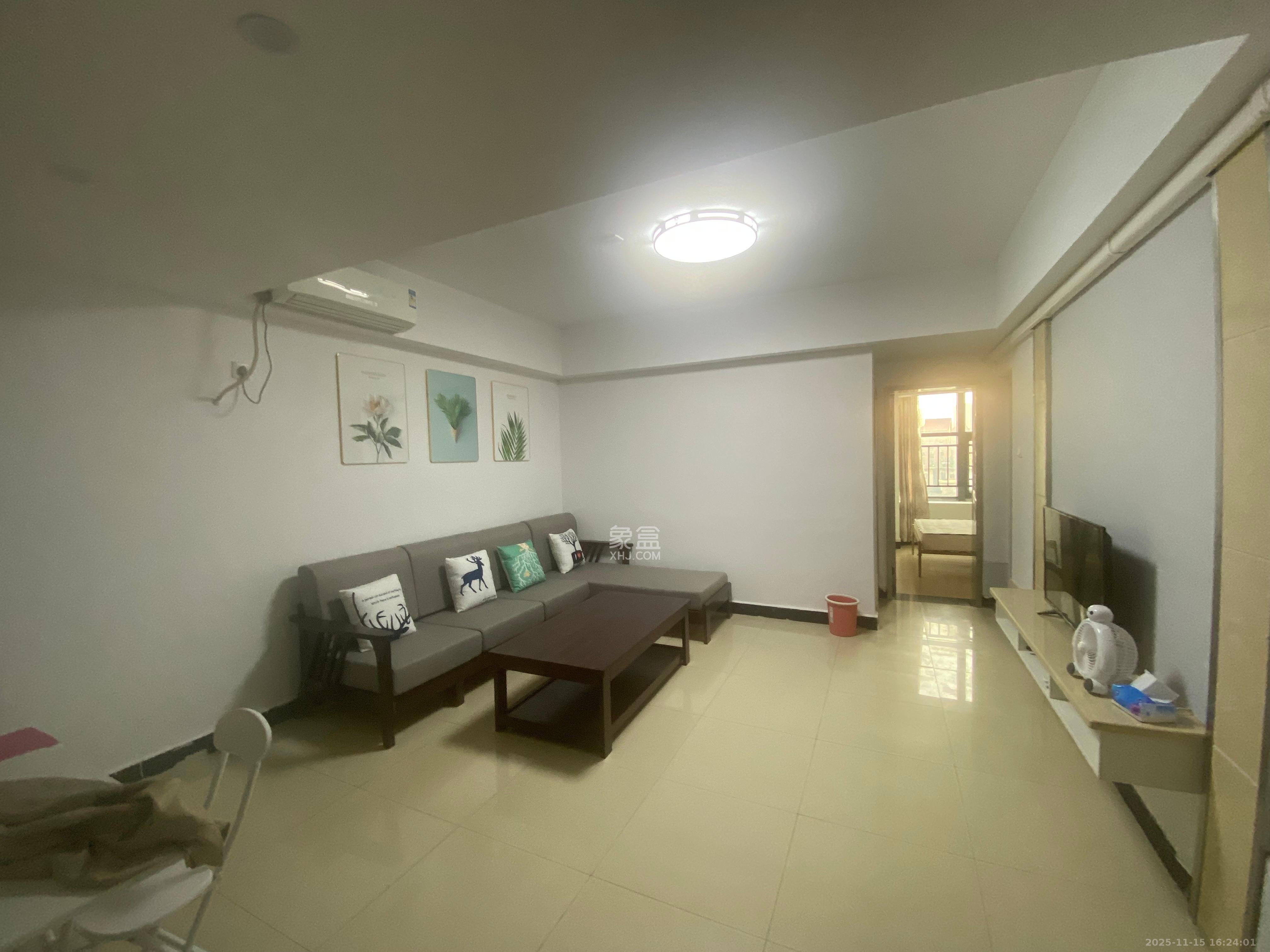 蓝湾国际广场  2室1厅1卫    2300.0元/月室内图