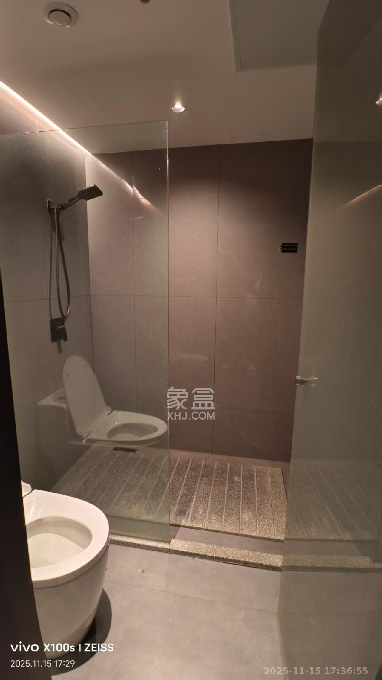 五矿万境蓝山  1室1厅1卫    1500.0元/月室内图