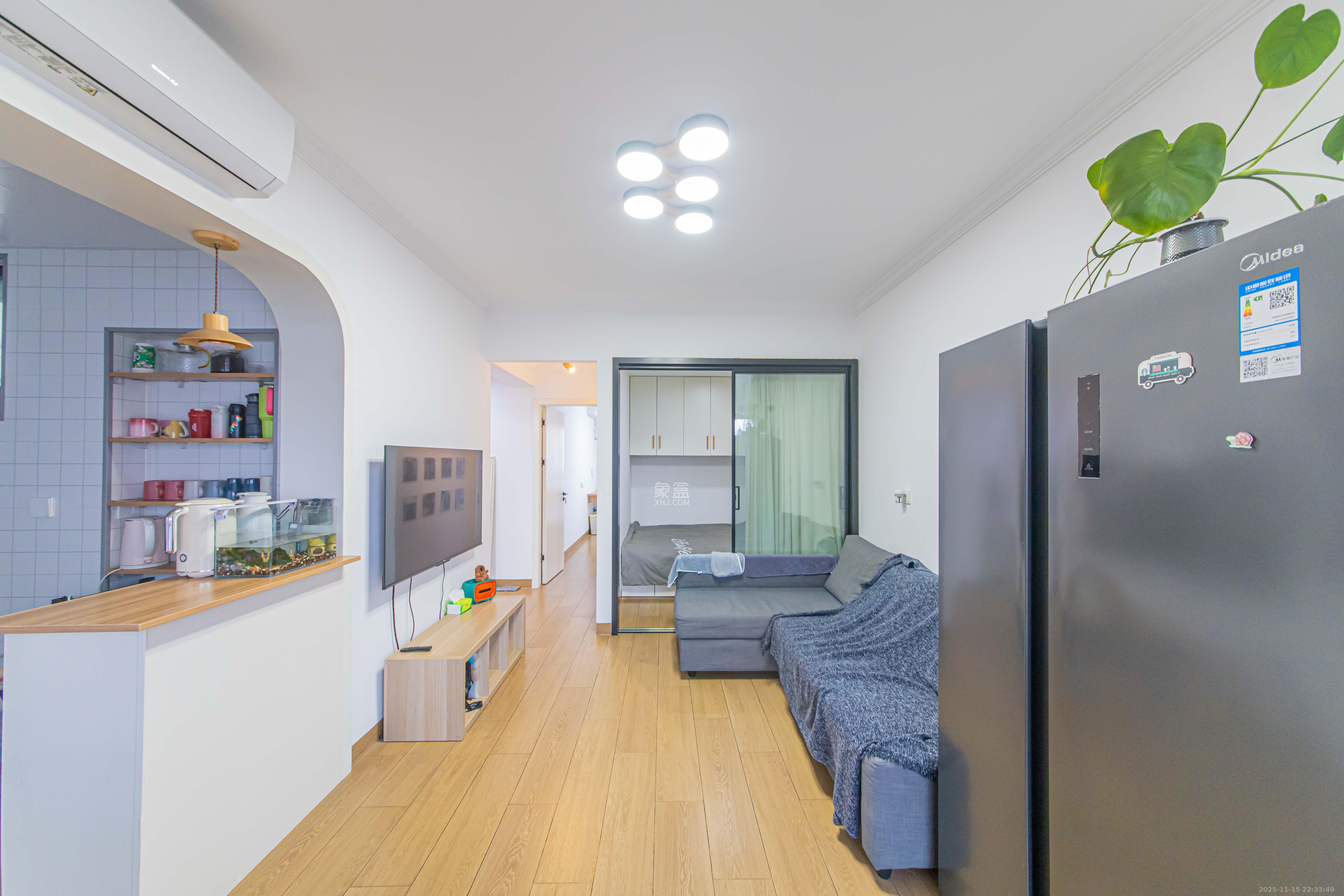 中信城市广场（中信新城一期）  2室2厅1卫    53.8万客厅