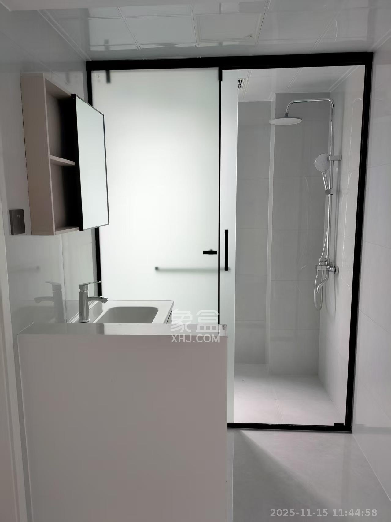 谷山景苑  2室1厅1卫    1800.0元/月室内图