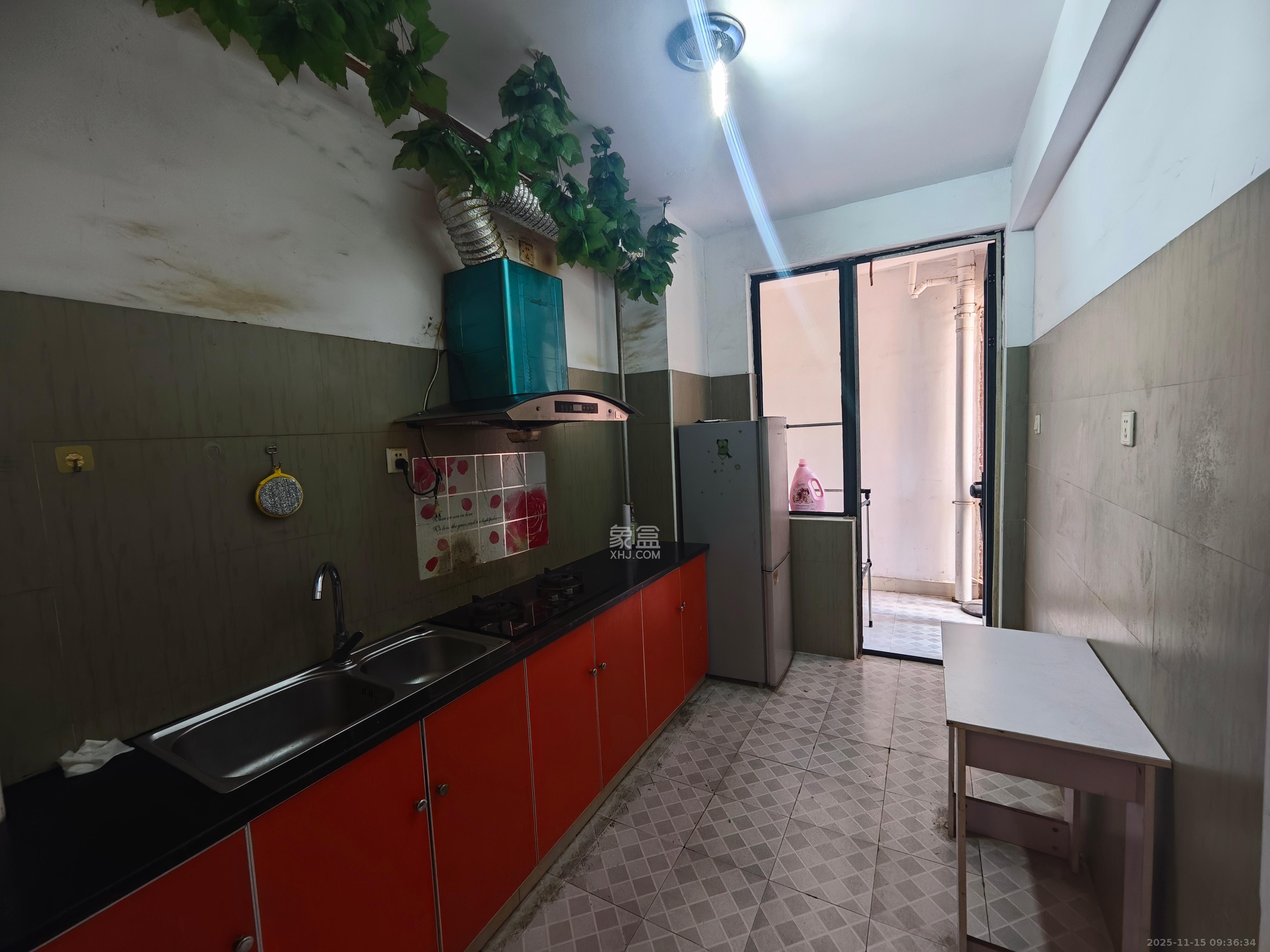 长沙欧洲城  2室1厅1卫    2000.0元/月室内图