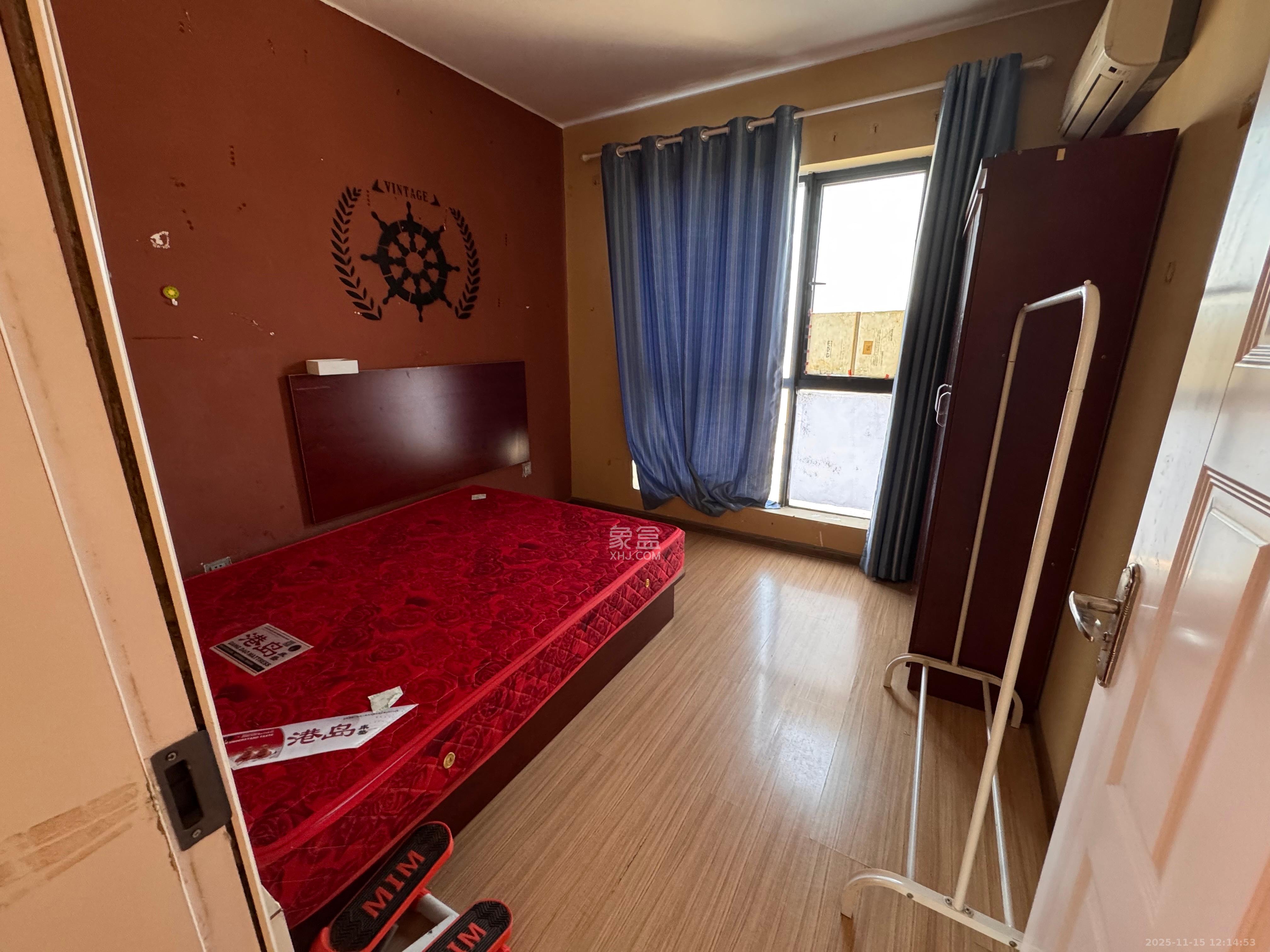 振业城二期 1室2厅1卫 2700.0元/月 振业城二期 1室2厅1卫 2700.0元/月室内图