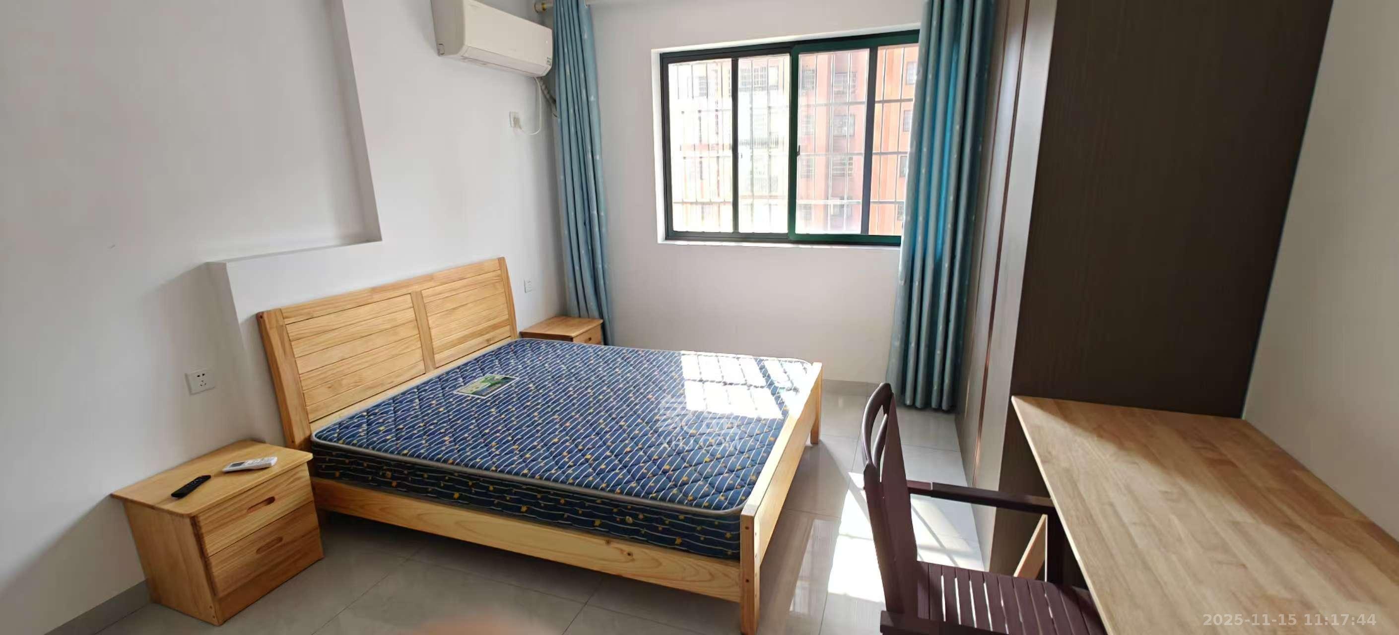 诚兴园 1室1厅2卫 1700.0元/月 诚兴园 1室1厅2卫 1700.0元/月室内图