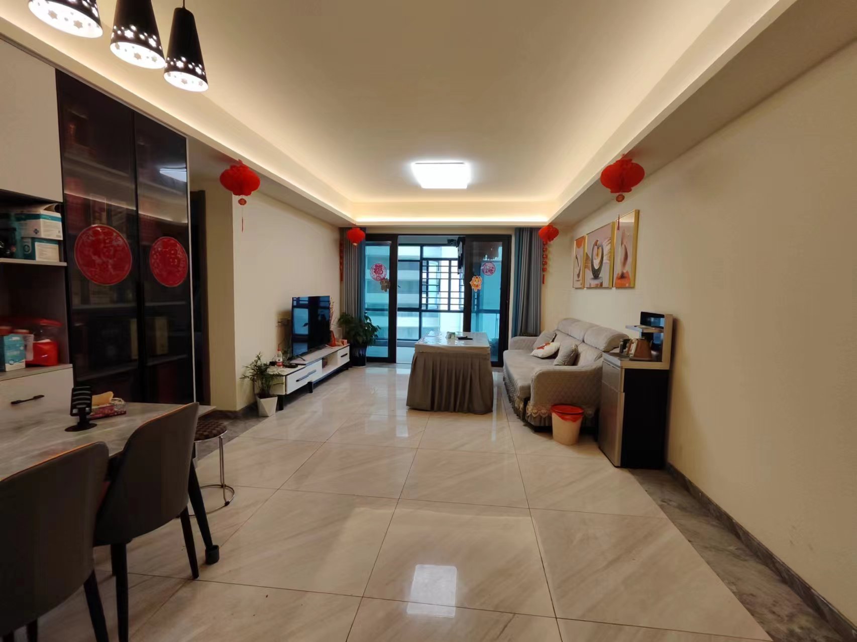 碧桂园翘楚棠 3室2厅2卫 1800.0元/月 碧桂园翘楚棠 3室2厅2卫 1800.0元/月室内图