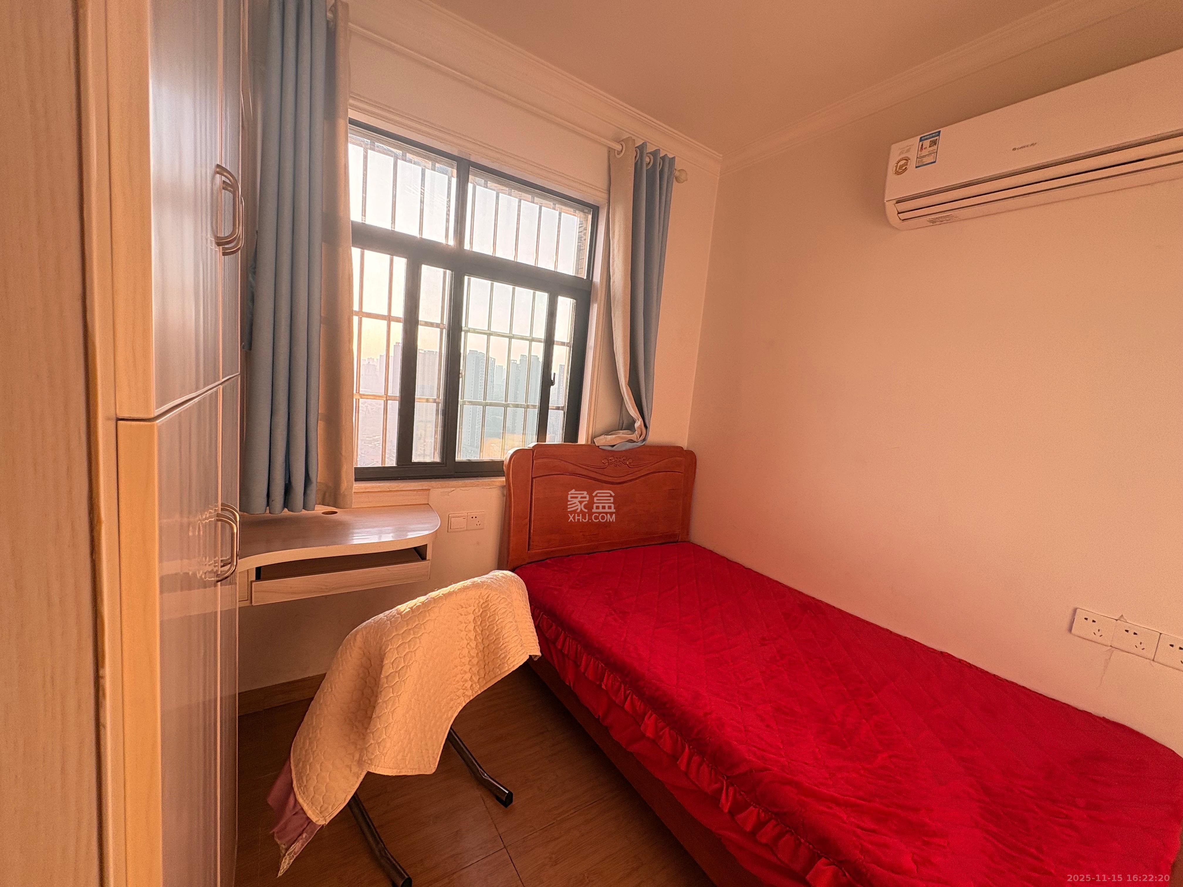 景塘家园 3室2厅1卫 2100.0元/月 景塘家园 3室2厅1卫 2100.0元/月室内图