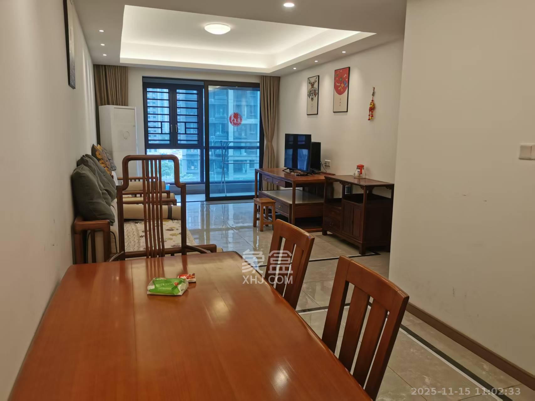 映客龙湖璟翠公馆（映客龙湖璟翠中心）  3室2厅2卫    3200.0元/月室内图