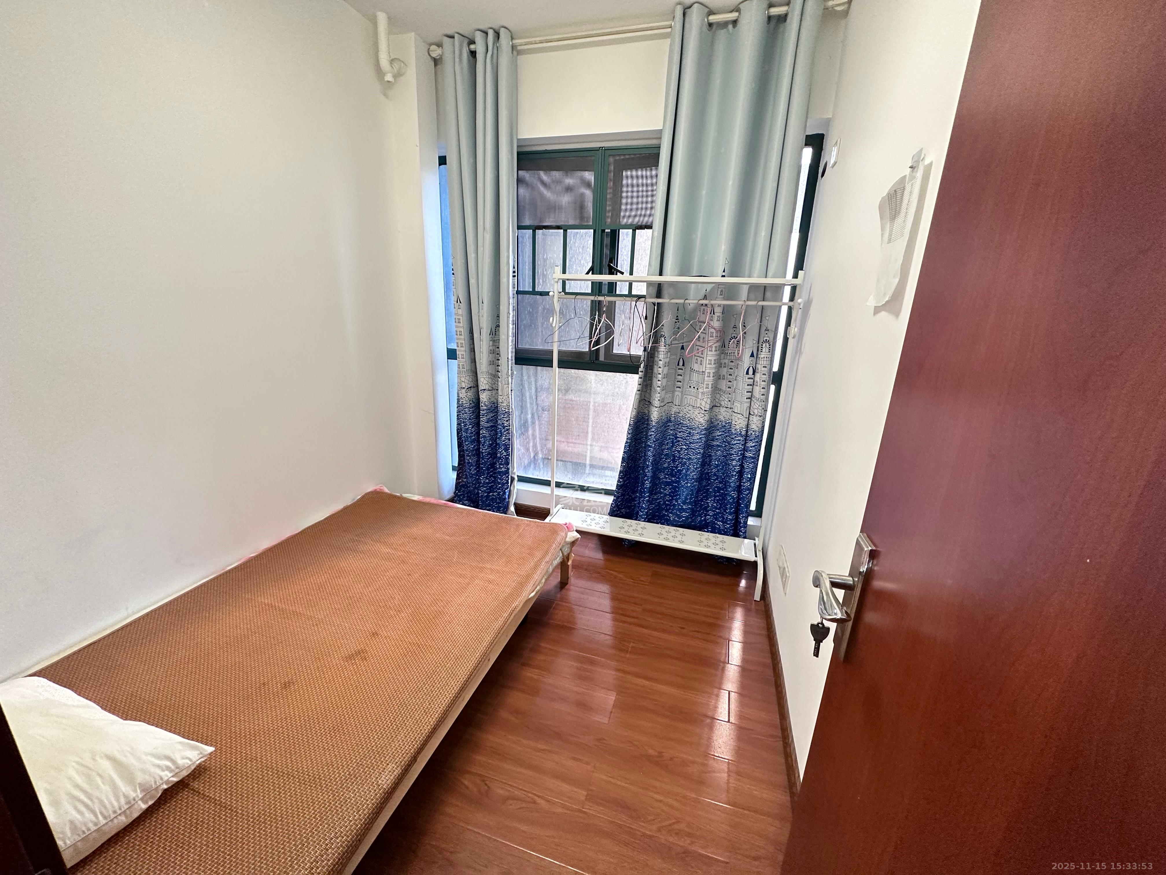 博长山水香颐  3室2厅1卫    1800.0元/月室内图