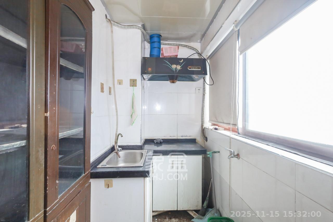 兰卡威国际  1室1厅1卫    1200.0元/月室内图