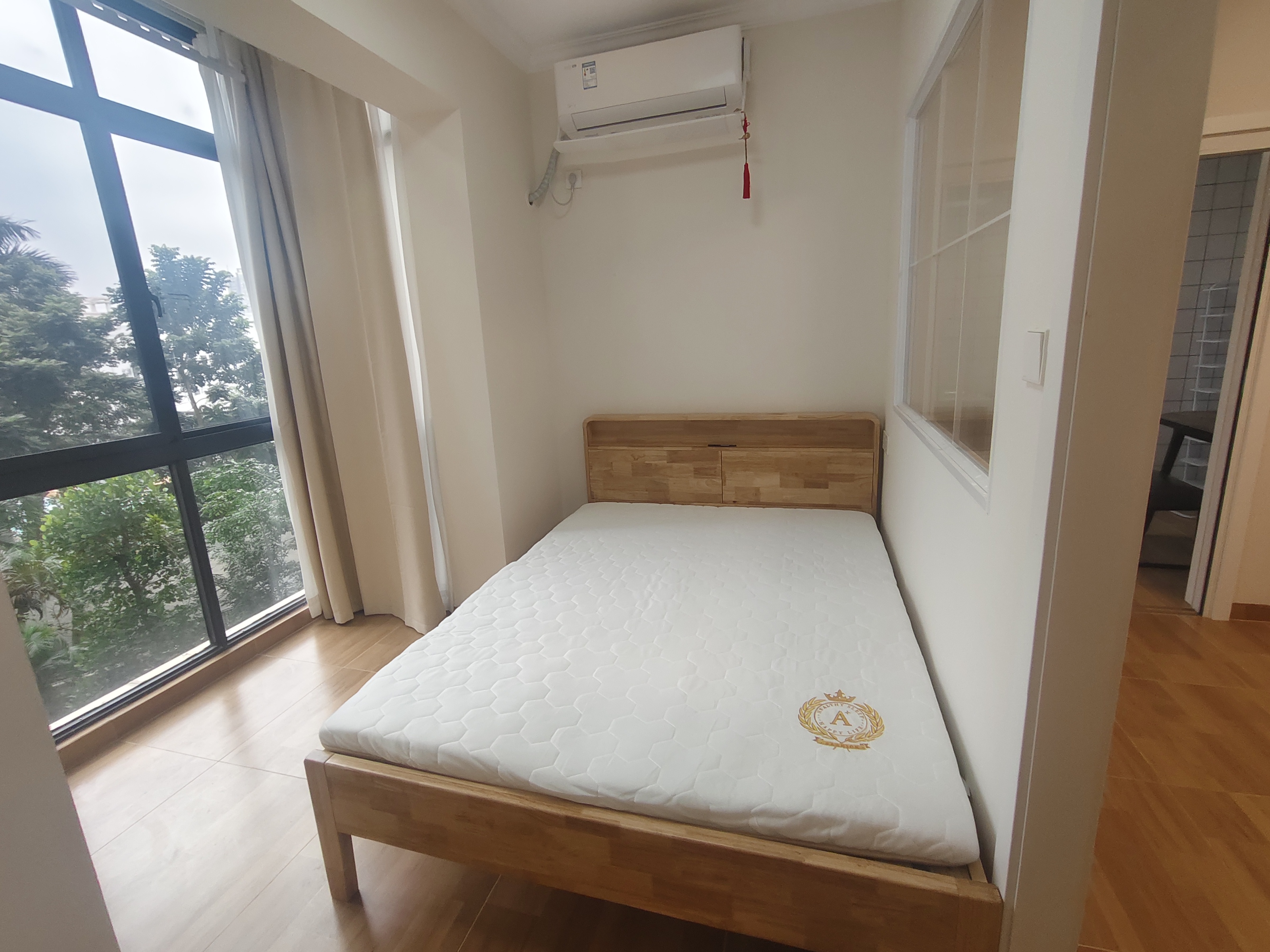 亚洲豪苑南区  2室2厅1卫    2400.0元/月室内图