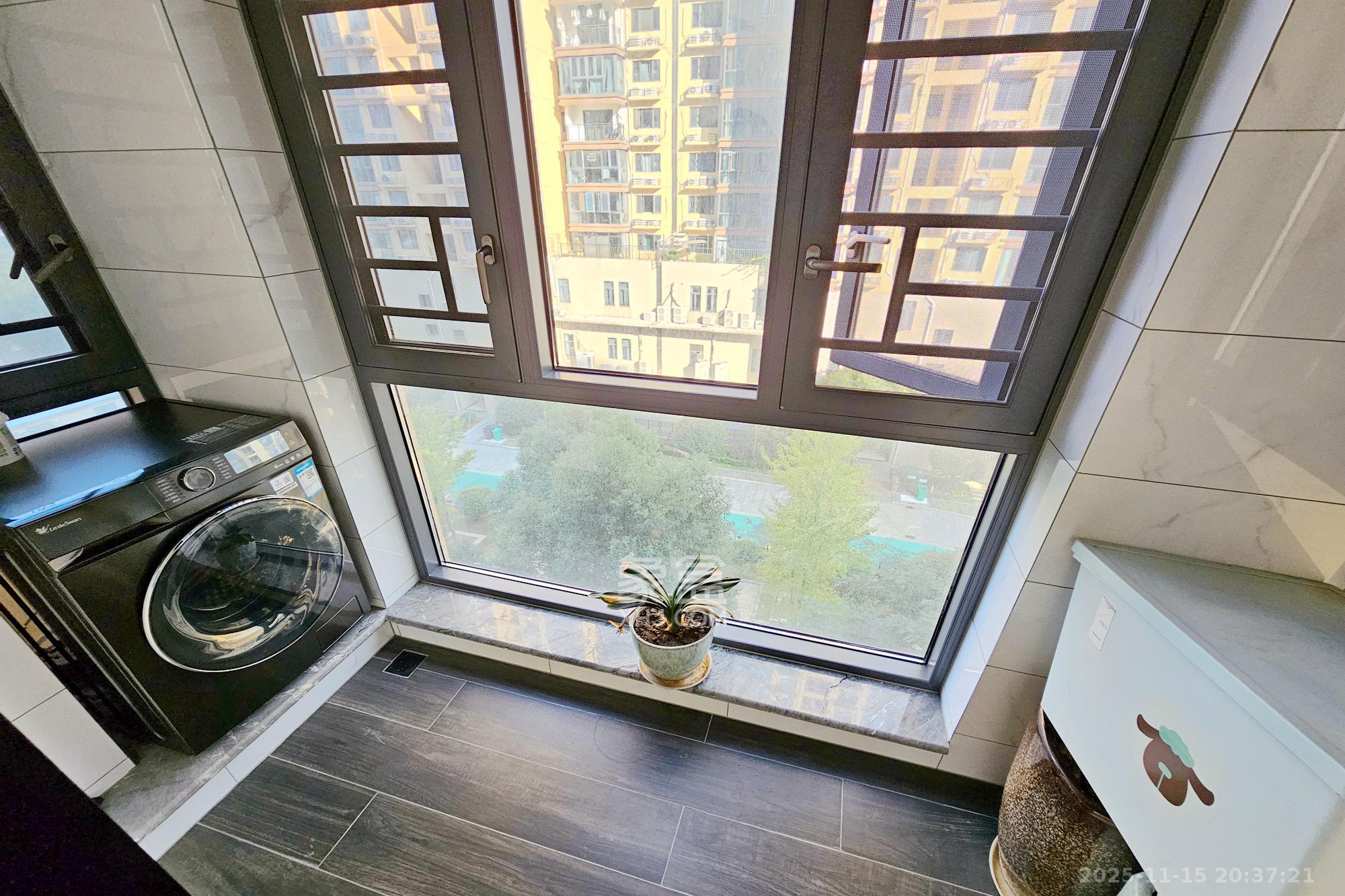 明大佳园 3室2厅2卫 149.8万 明大佳园 3室2厅2卫 149.8万其他