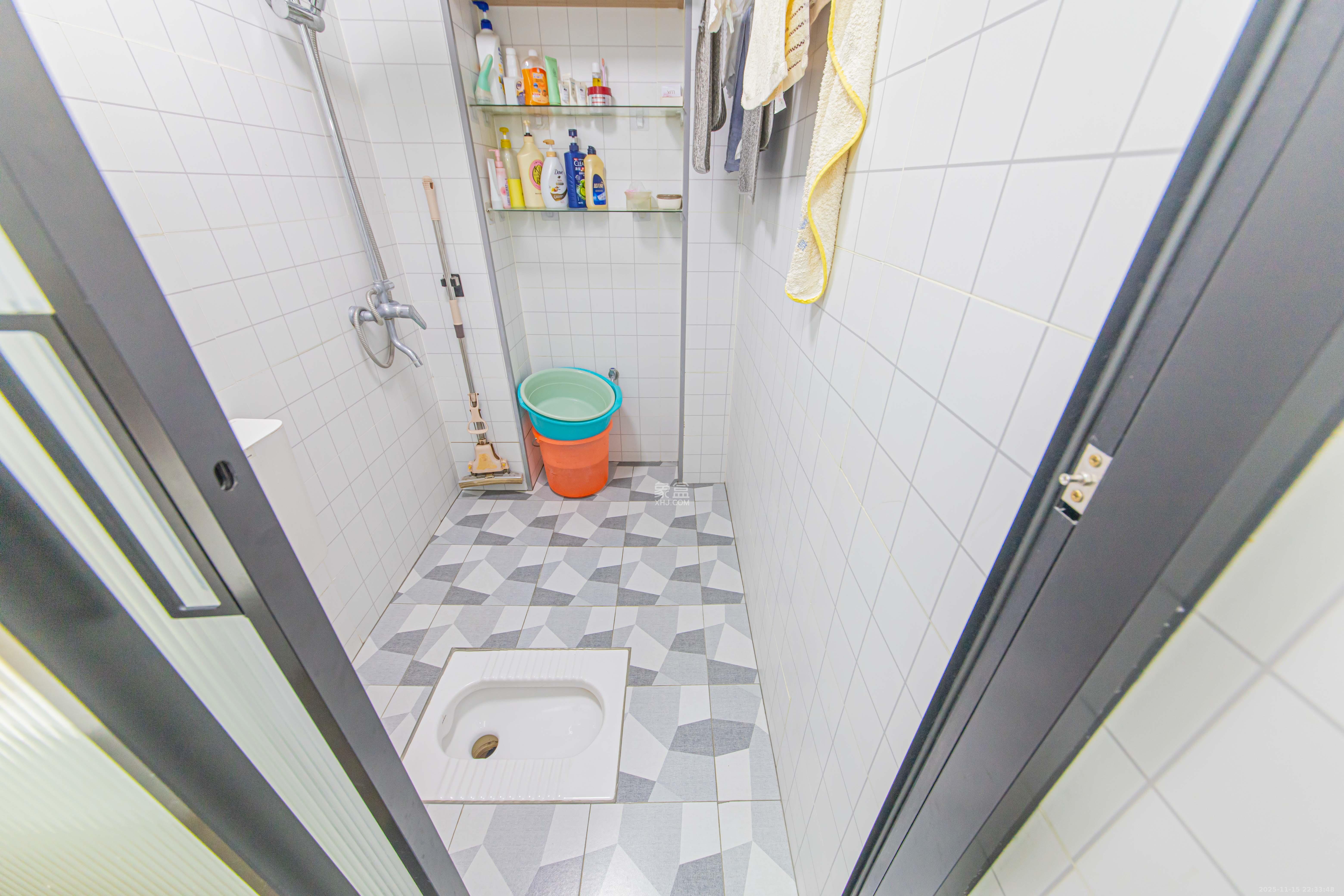 中信城市广场（中信新城一期）  2室2厅1卫    53.8万卫生间