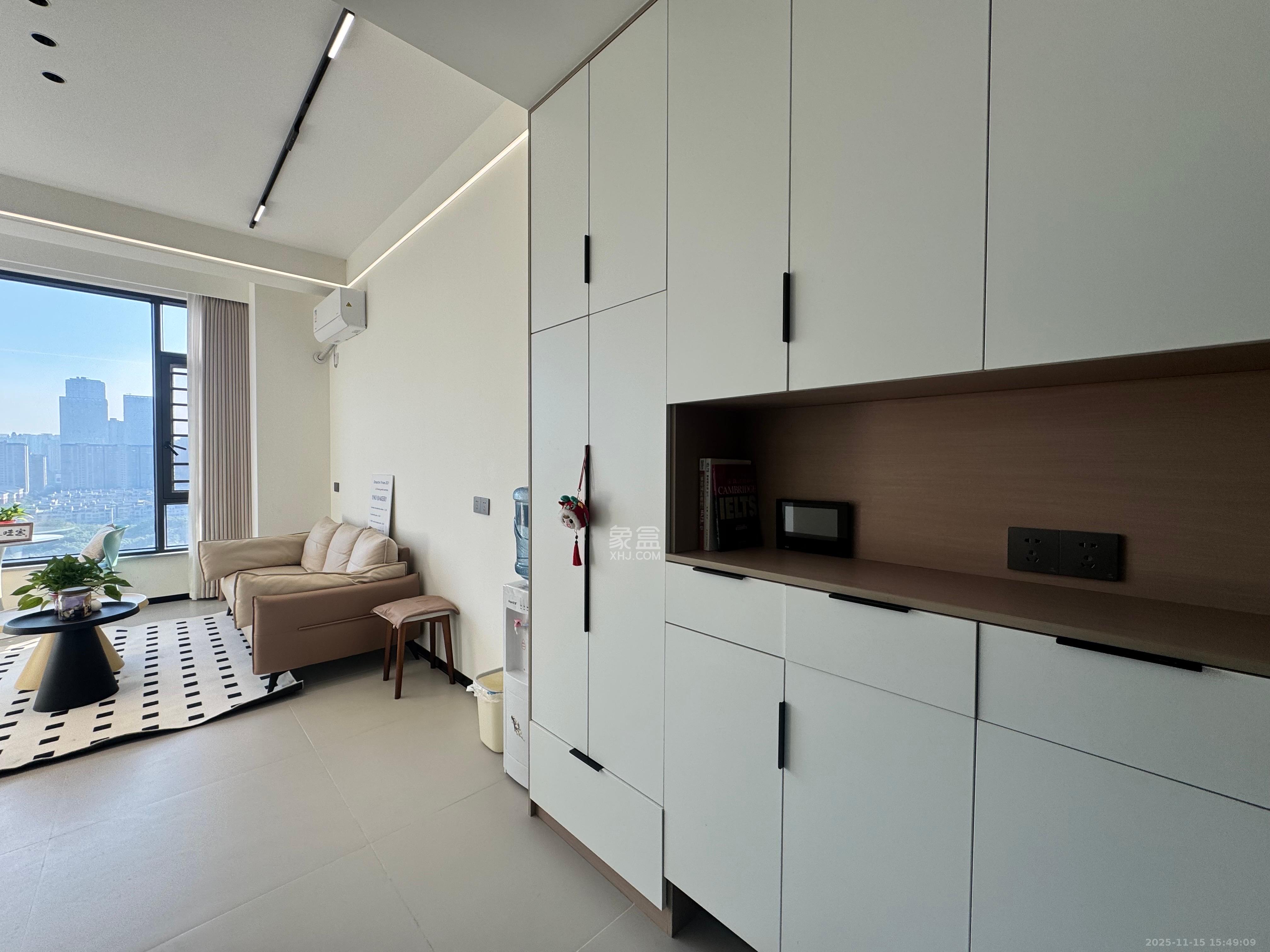 诺德滨江逸园（中铁逸园）  2室1厅1卫    2800.0元/月室内图