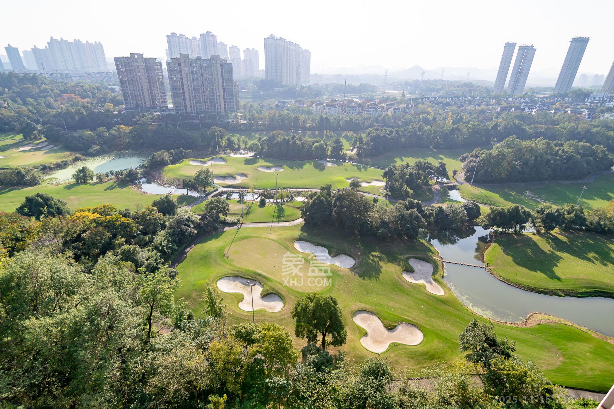 碧桂园高尔夫花园  5室2厅3卫    170.0万其他