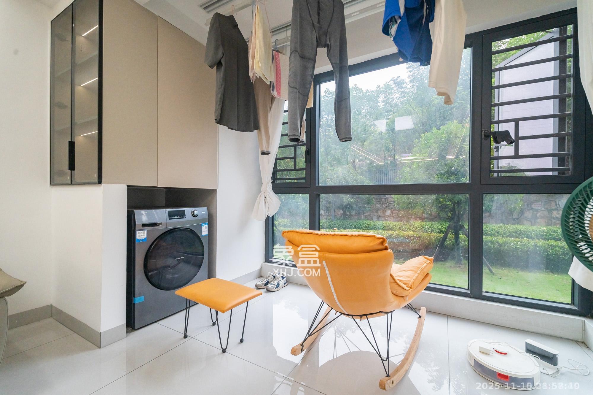 金辉优步星樾  3室2厅1卫    2500.0元/月室内图