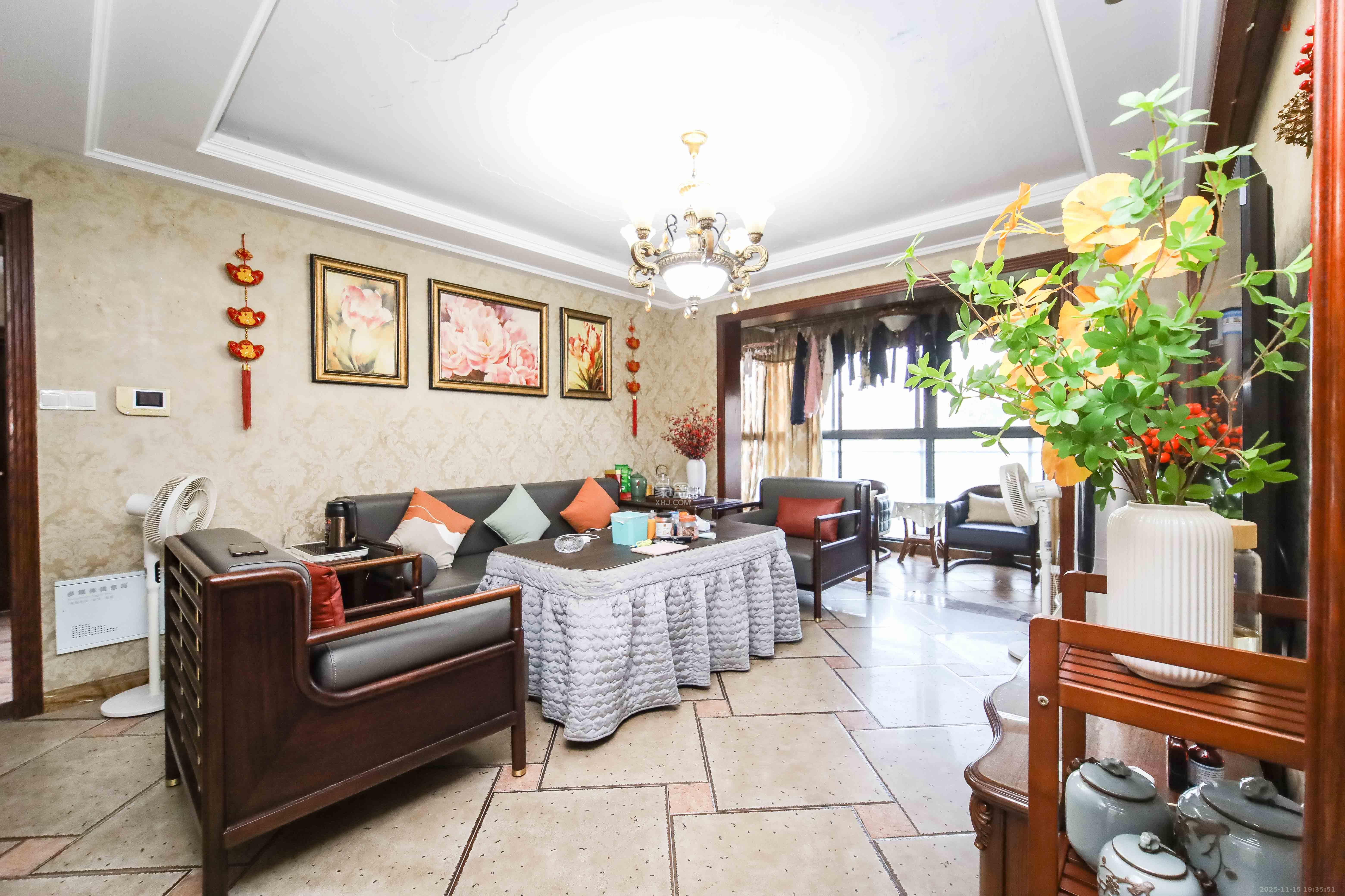 江河双水湾 4室2厅2卫 115.0万 江河双水湾 4室2厅2卫 115.0万客厅