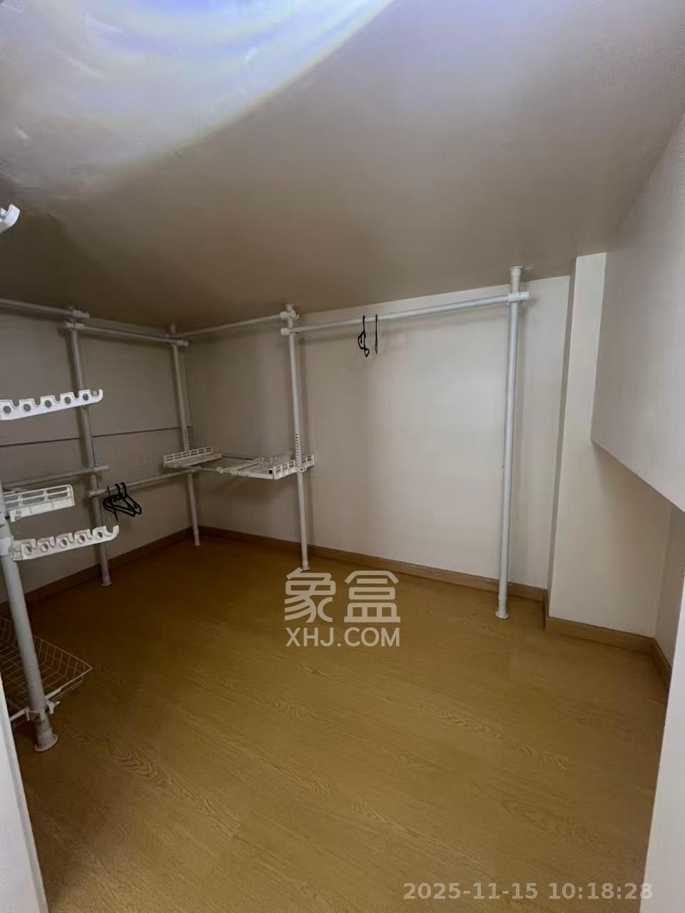 保利天禧EF区 2室1厅1卫 2600.0元/月 保利天禧EF区 2室1厅1卫 2600.0元/月室内图