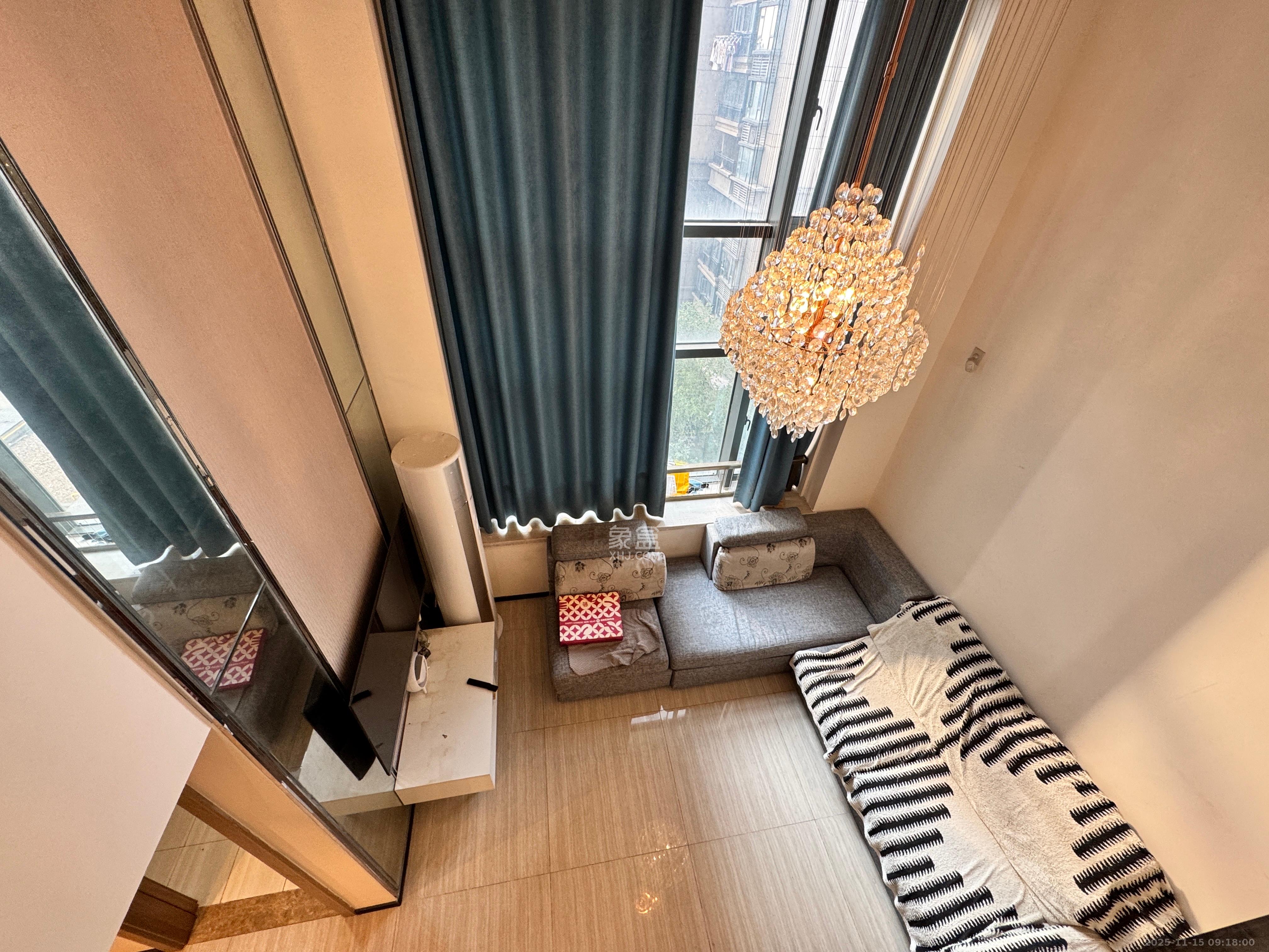 恒大翡翠华庭  3室2厅2卫    1500.0元/月室内图