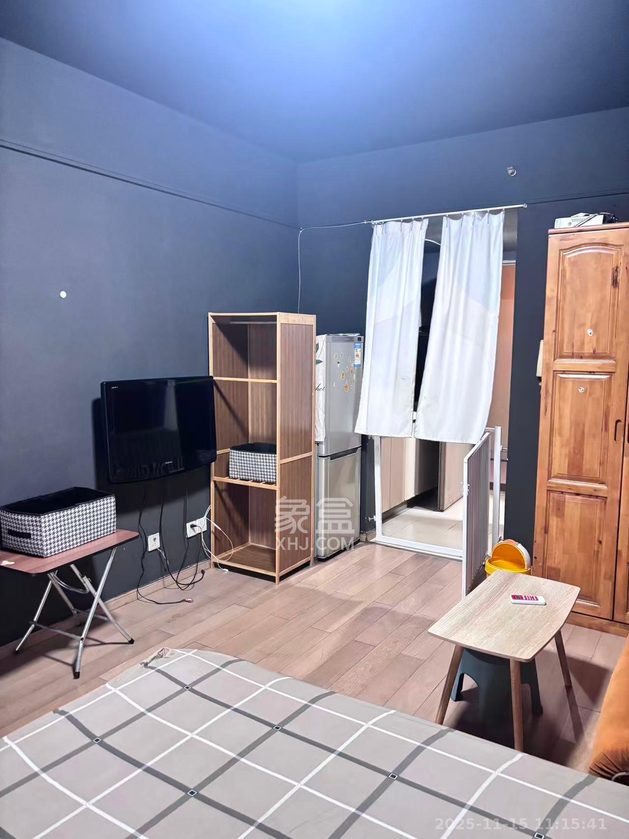 万科金色家园  1室1厅1卫    1180.0元/月室内图