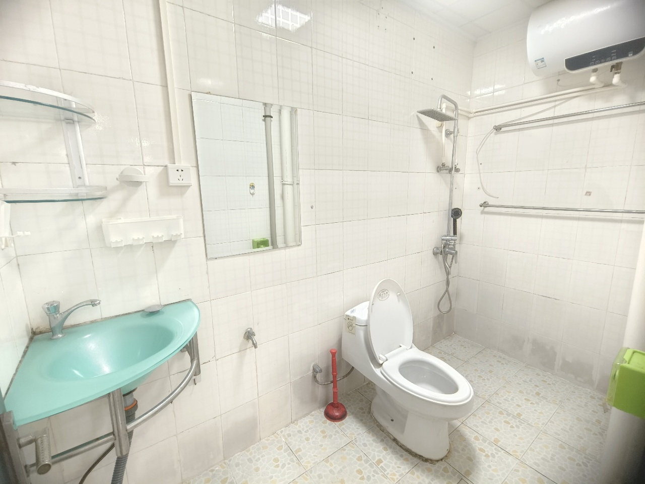 西城秀苑  2室2厅1卫    1800.0元/月室内图