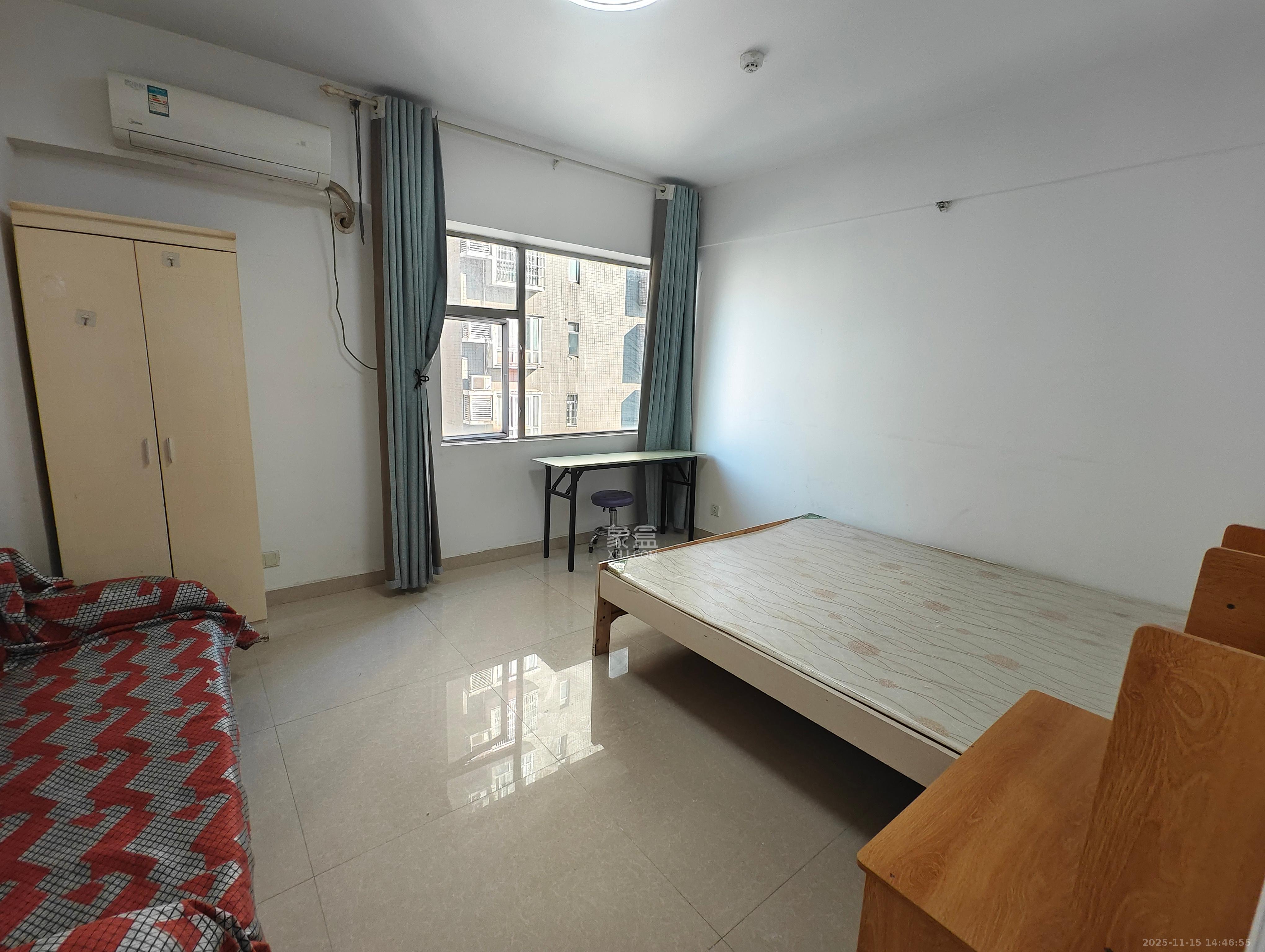 BOBO国际  3室1厅1卫    2300.0元/月室内图