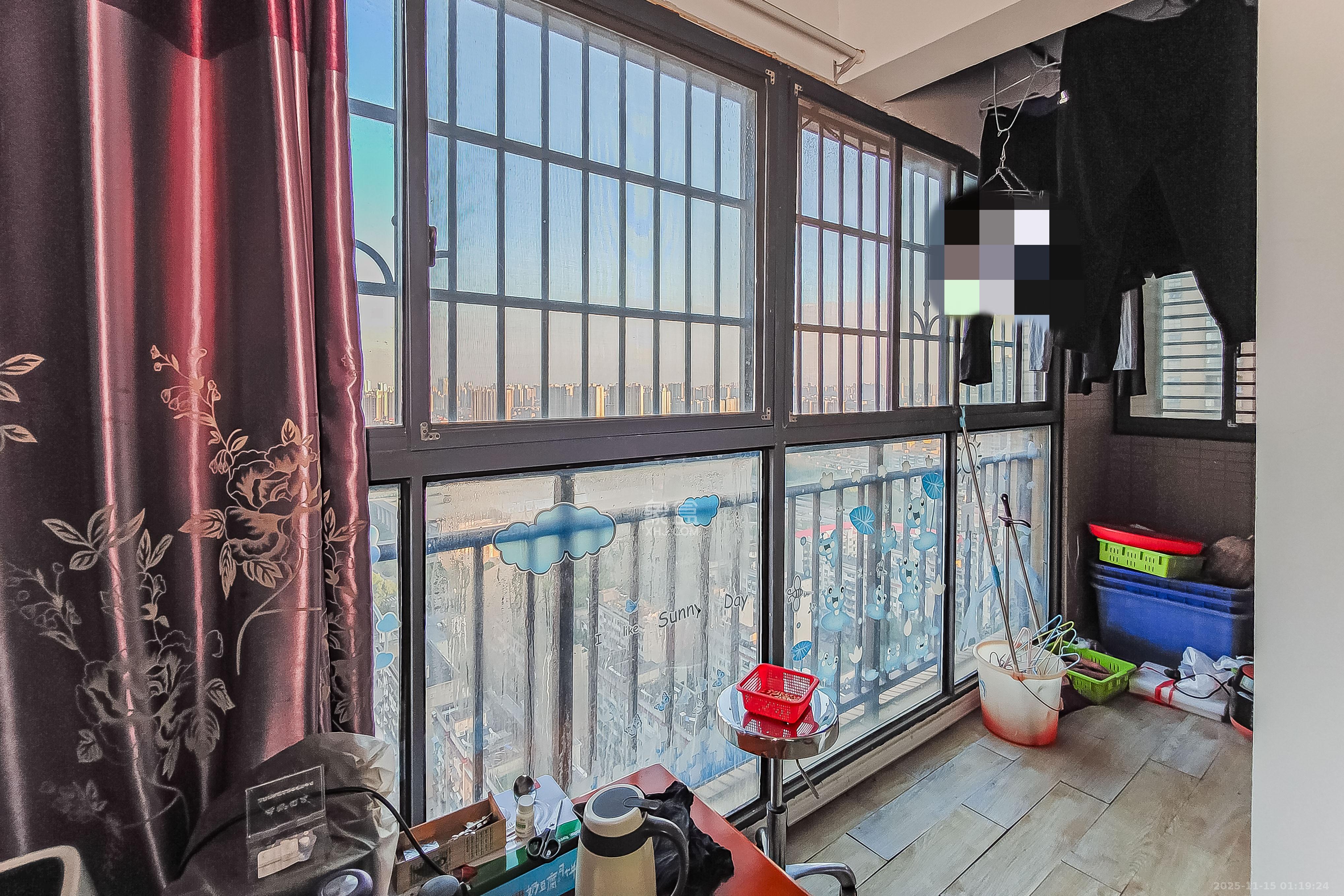 万博汇  2室1厅1卫    103.0万阳台