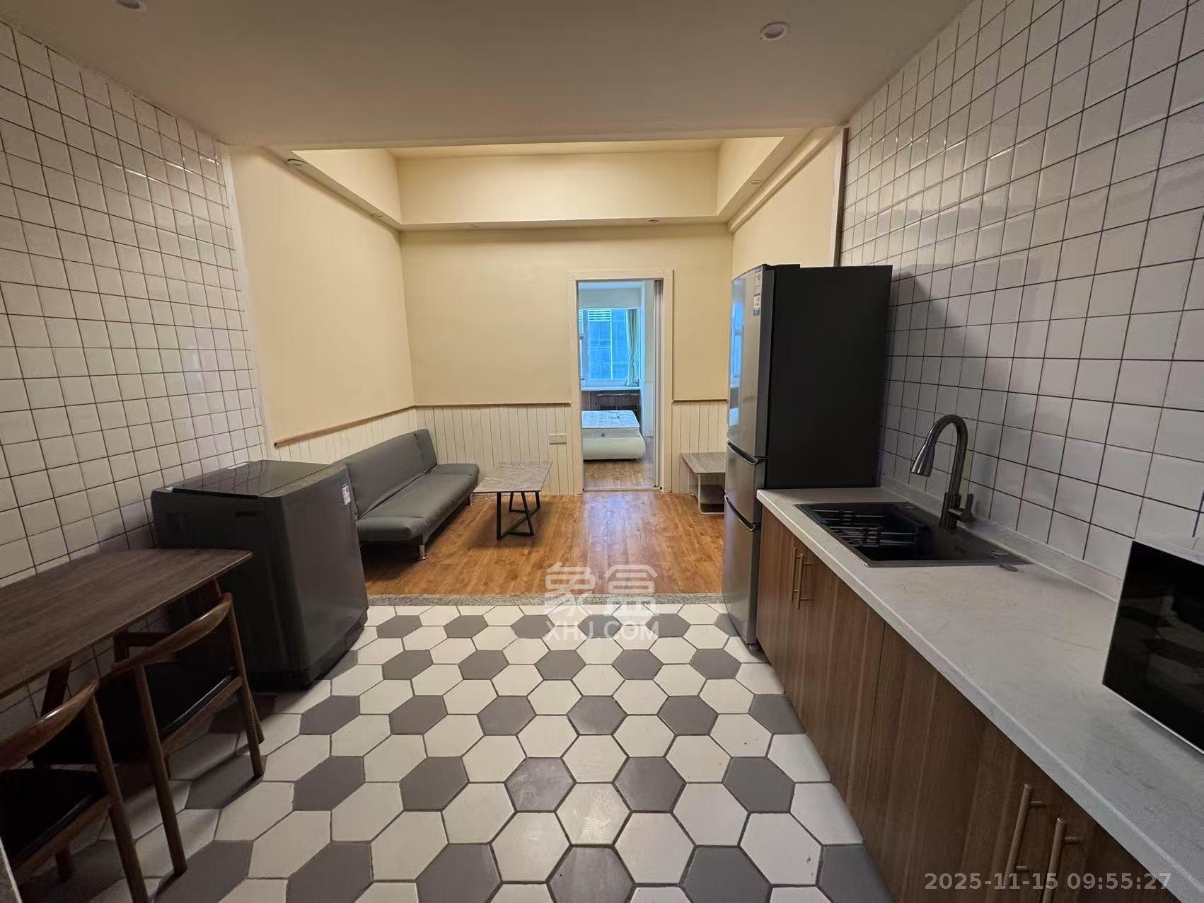 宇成开福广场  1室1厅1卫    39.8万